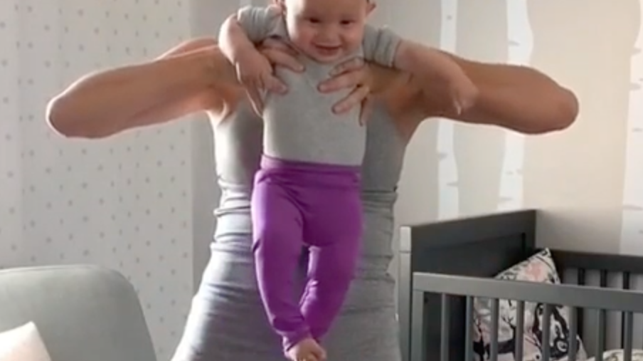 5 Mommy and Me Arm & Shoulder Workout You Should Try Now