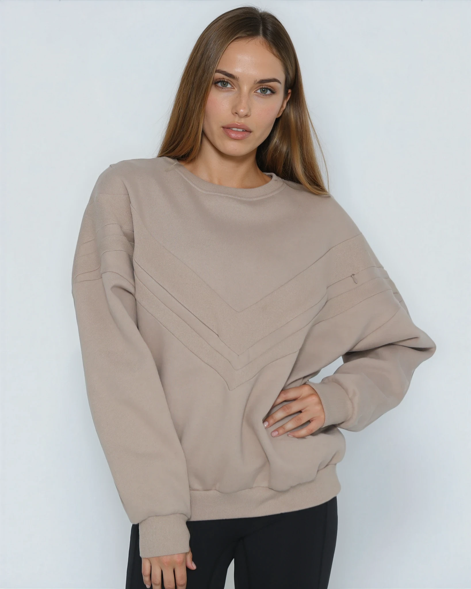 Isabella Oversized organic cotton nursing and pregnancy sweatshirt, sweat and milk, sand stone color, front shot half body