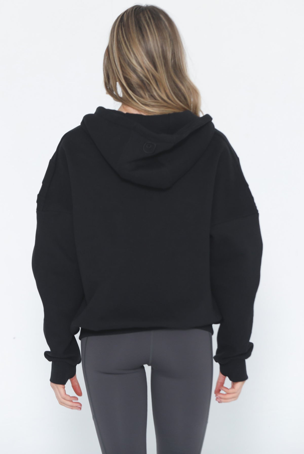 Nursing hoodie, oversized, organic cotton, invisible zipper, sweat and milk, back shot