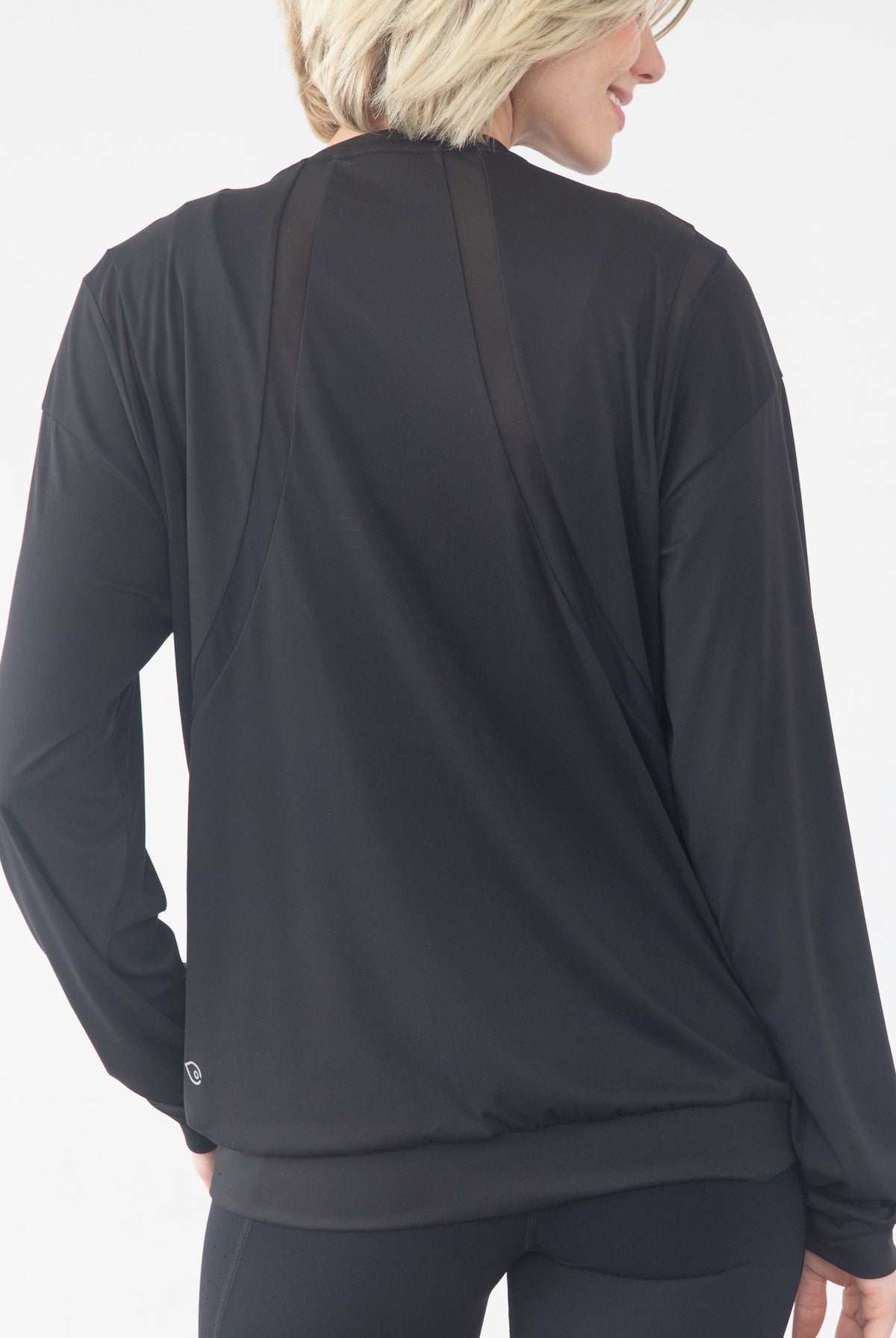 ack of Ivy nursing top – drapy postpartum fit
Ivy maternity top back view – breathable and flattering cut