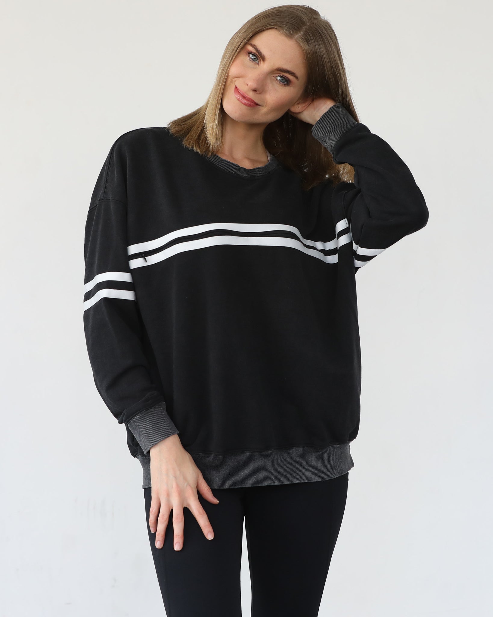 slouchy oversized nursing sweatshirt, sweat and milk