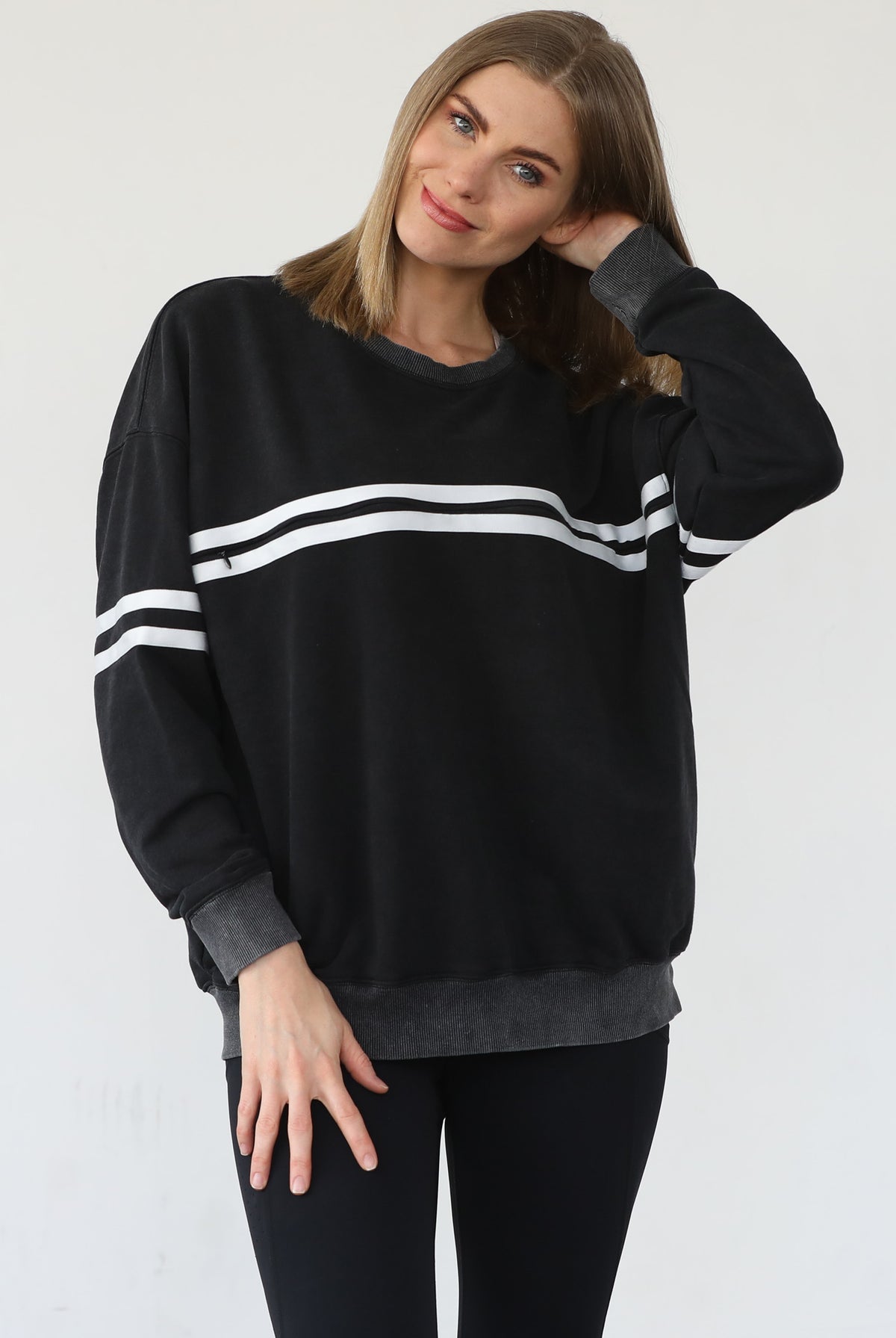 slouchy oversized nursing sweatshirt, sweat and milk
