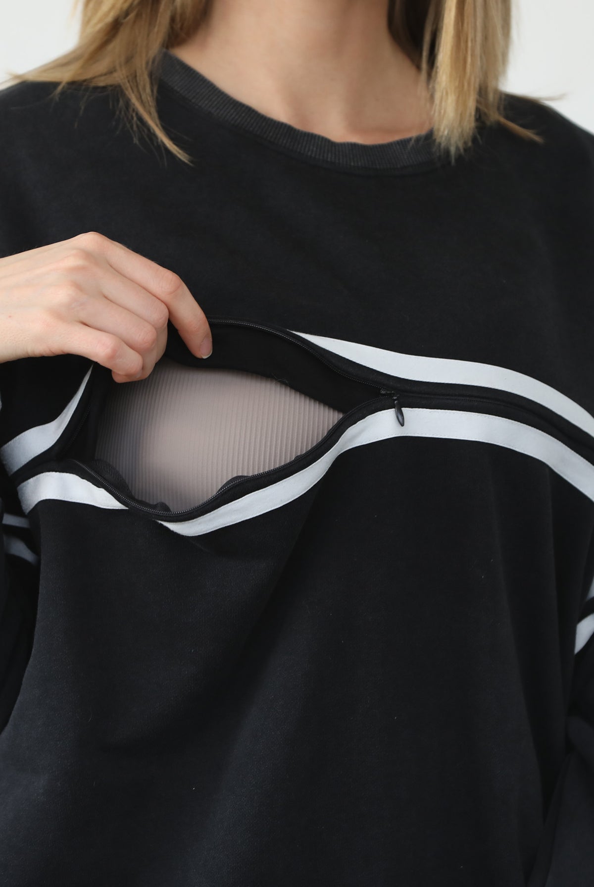 slouchy oversized nursing sweatshirt, sweat and milk