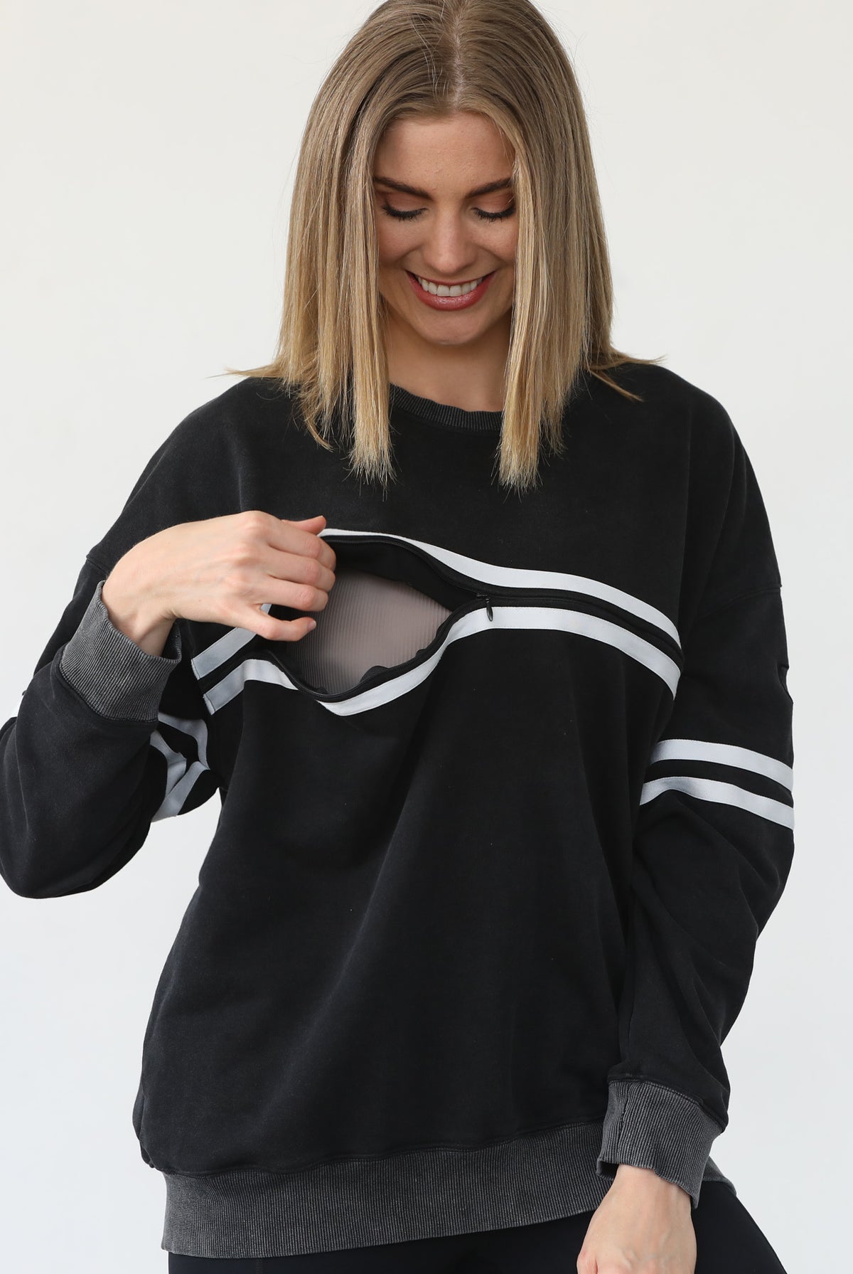 slouchy oversized nursing sweatshirt, sweat and milk