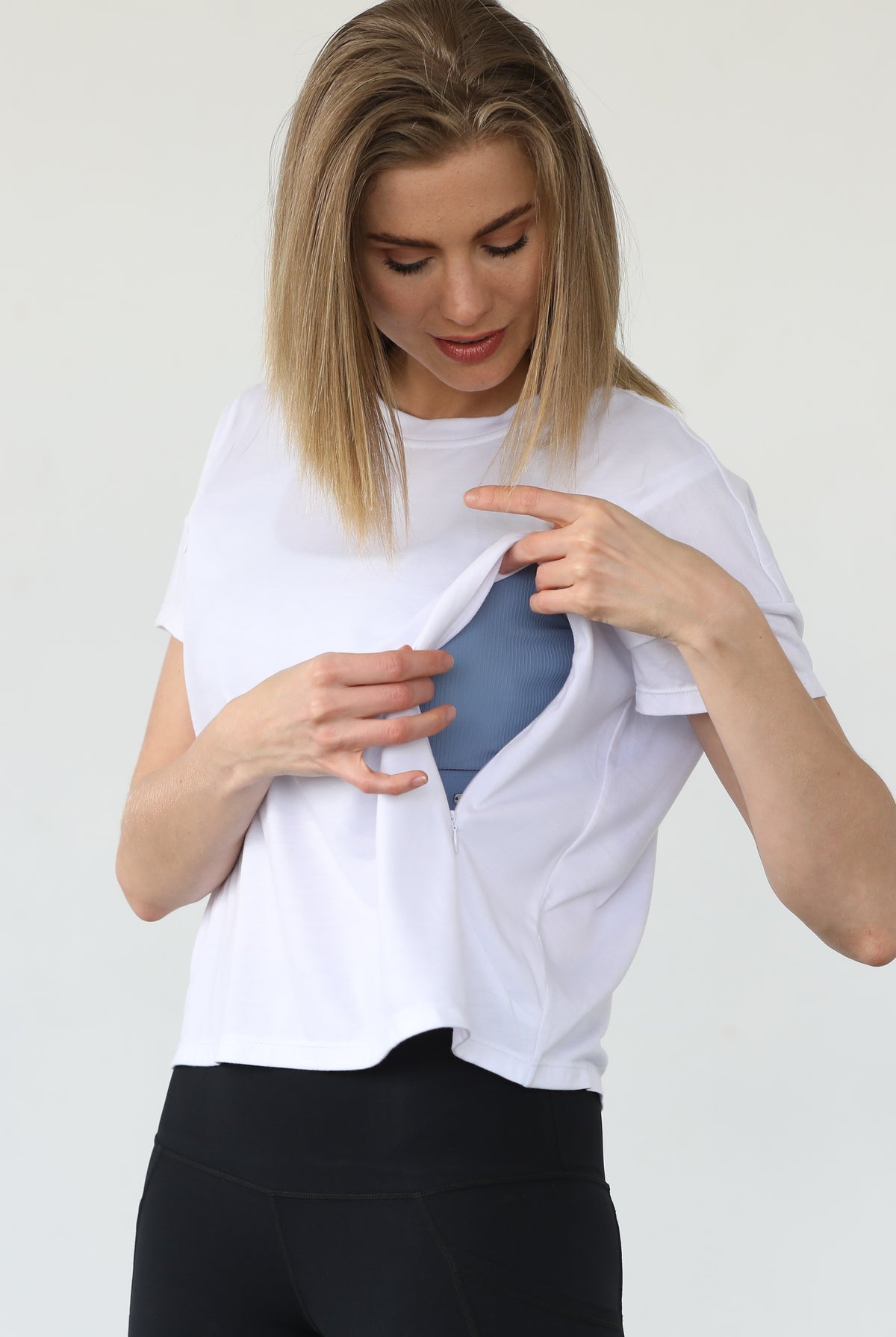 Abigail nursing short sleeve, white, sweat and milk