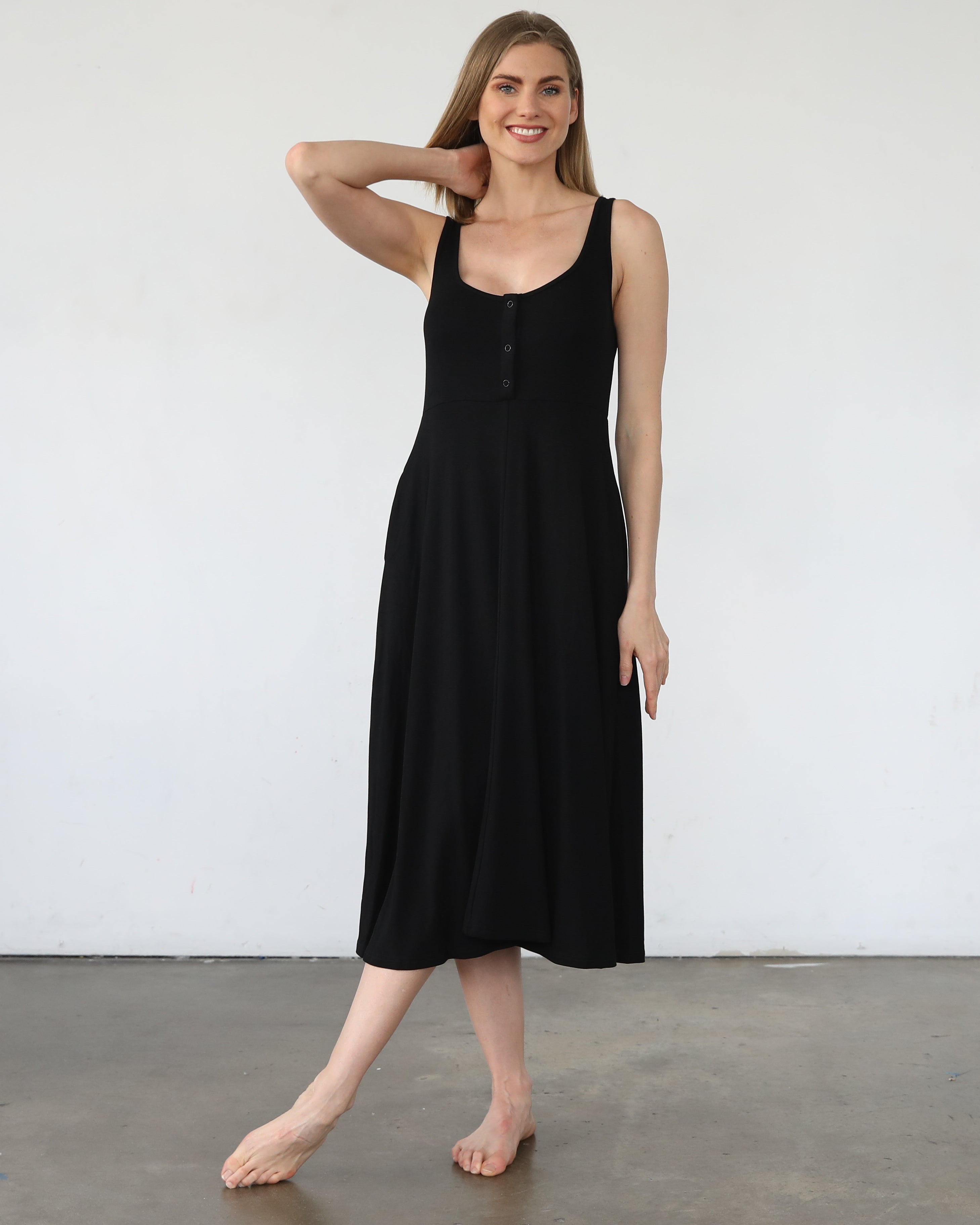 Audrey nursing and pregnancy dress, noir