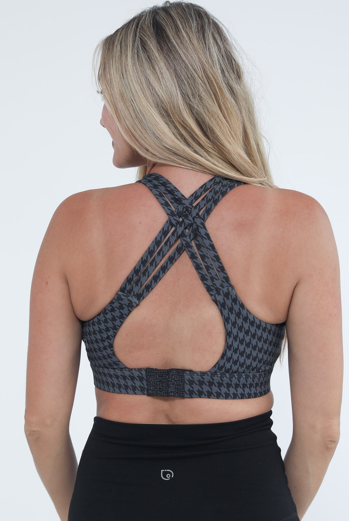Chloe 4 high impact nursing sports bra, houndstooth, big chested, sweat and milk