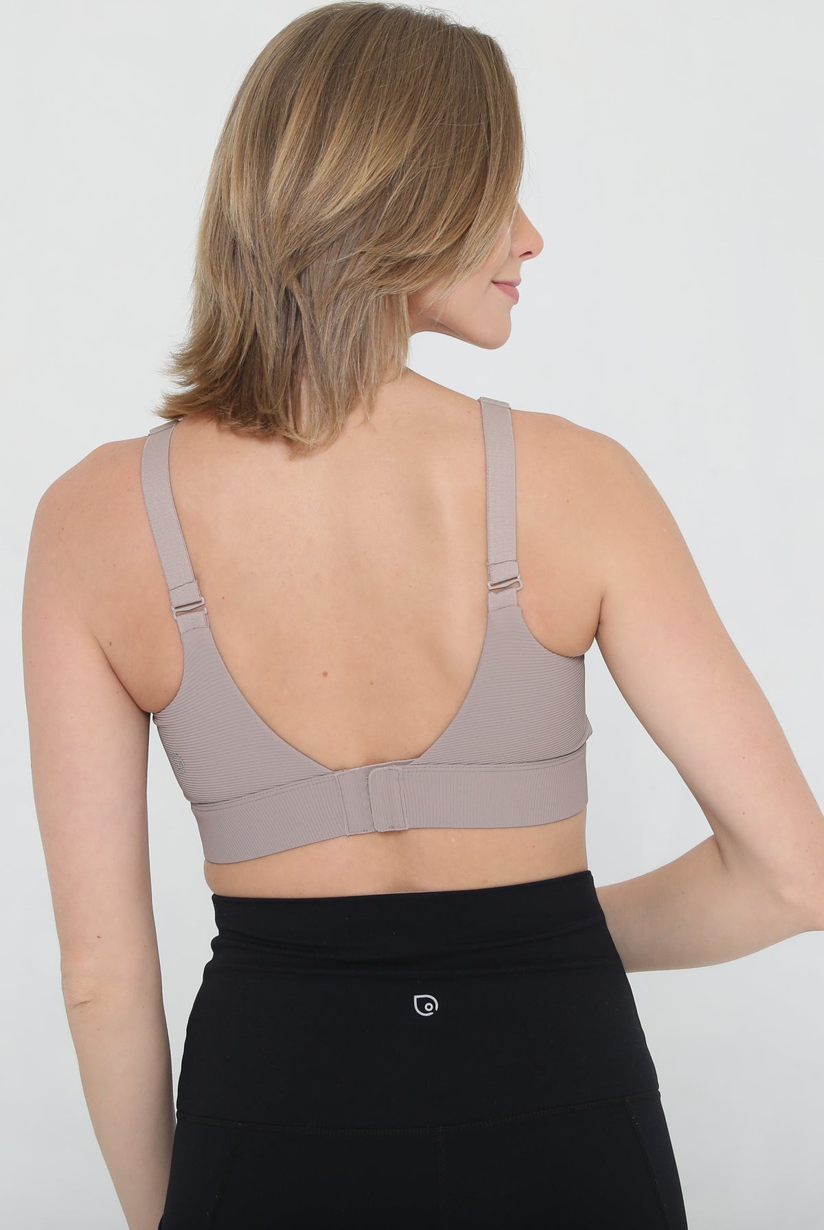 High impact nursing and pumping sports bra, sewn-in upcs