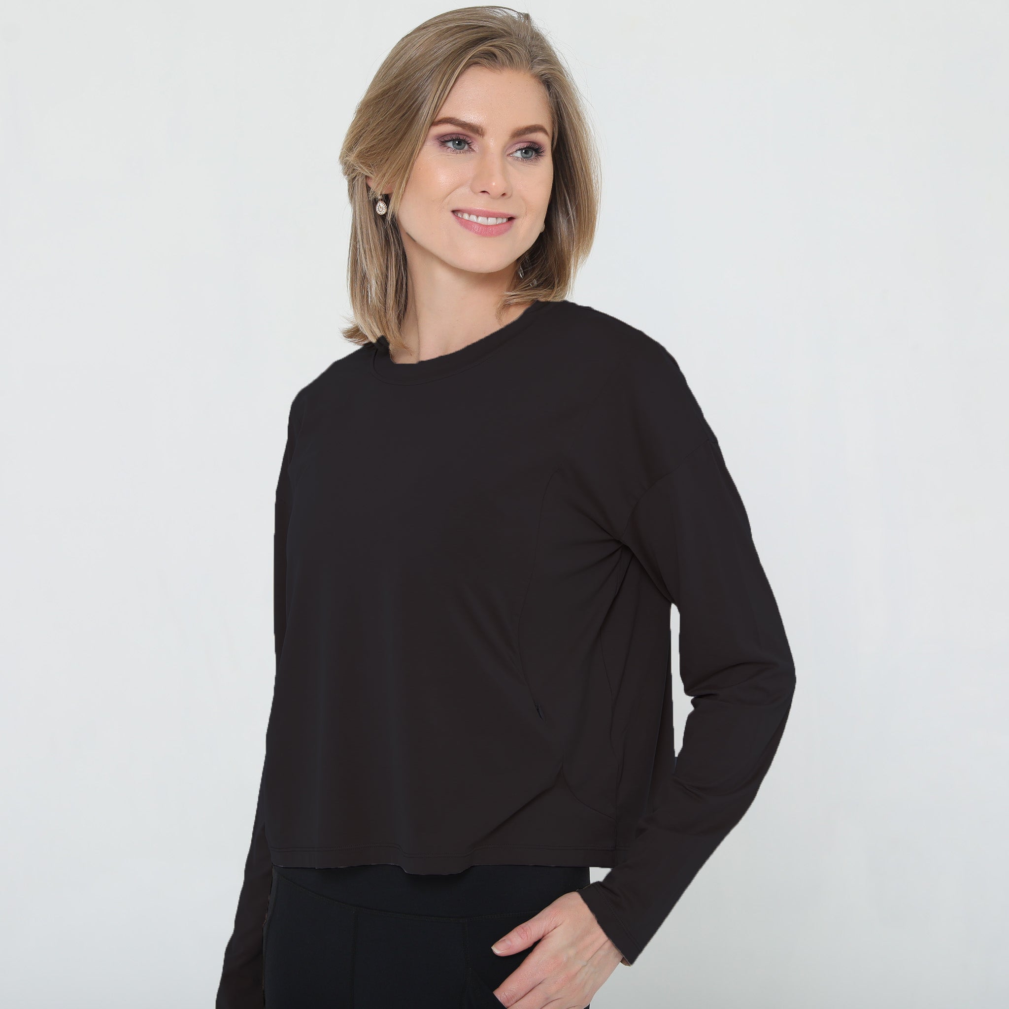 soft long sleeve nursing top crop style, sweat and milk