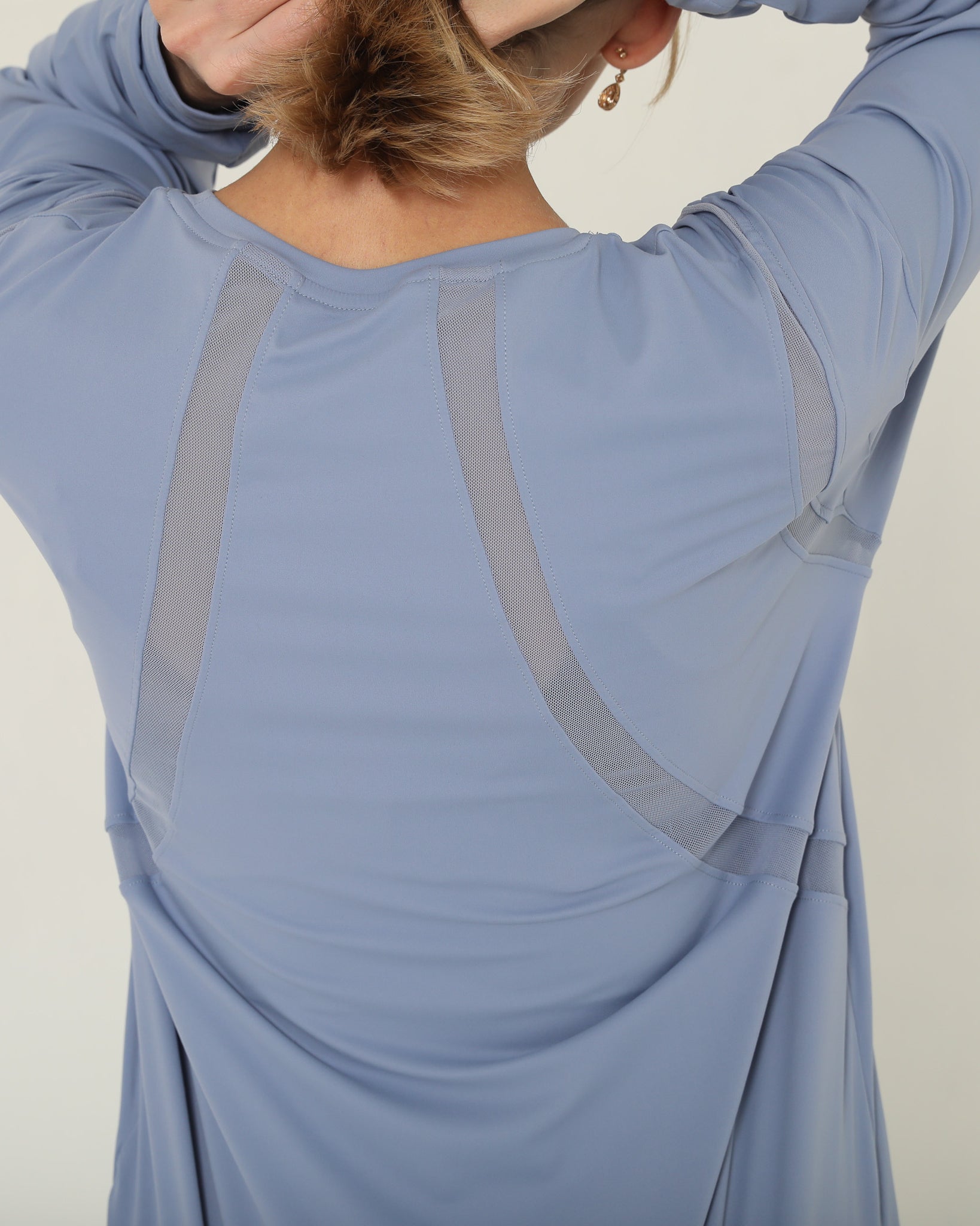 Stylish mesh nursing top long sleeve with zippers, sweat and milk