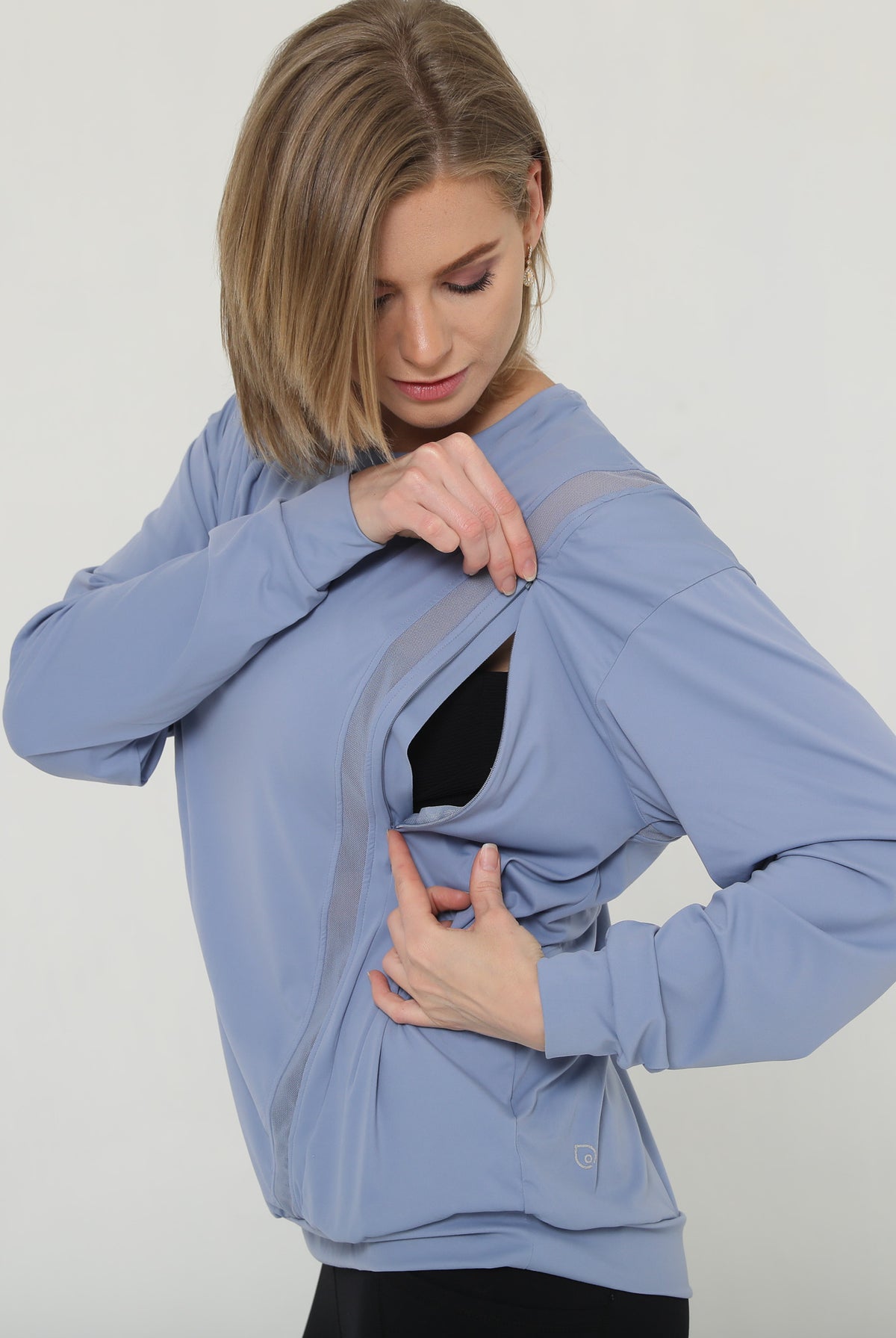 Stylish mesh nursing top long sleeve with zippers, sweat and milk