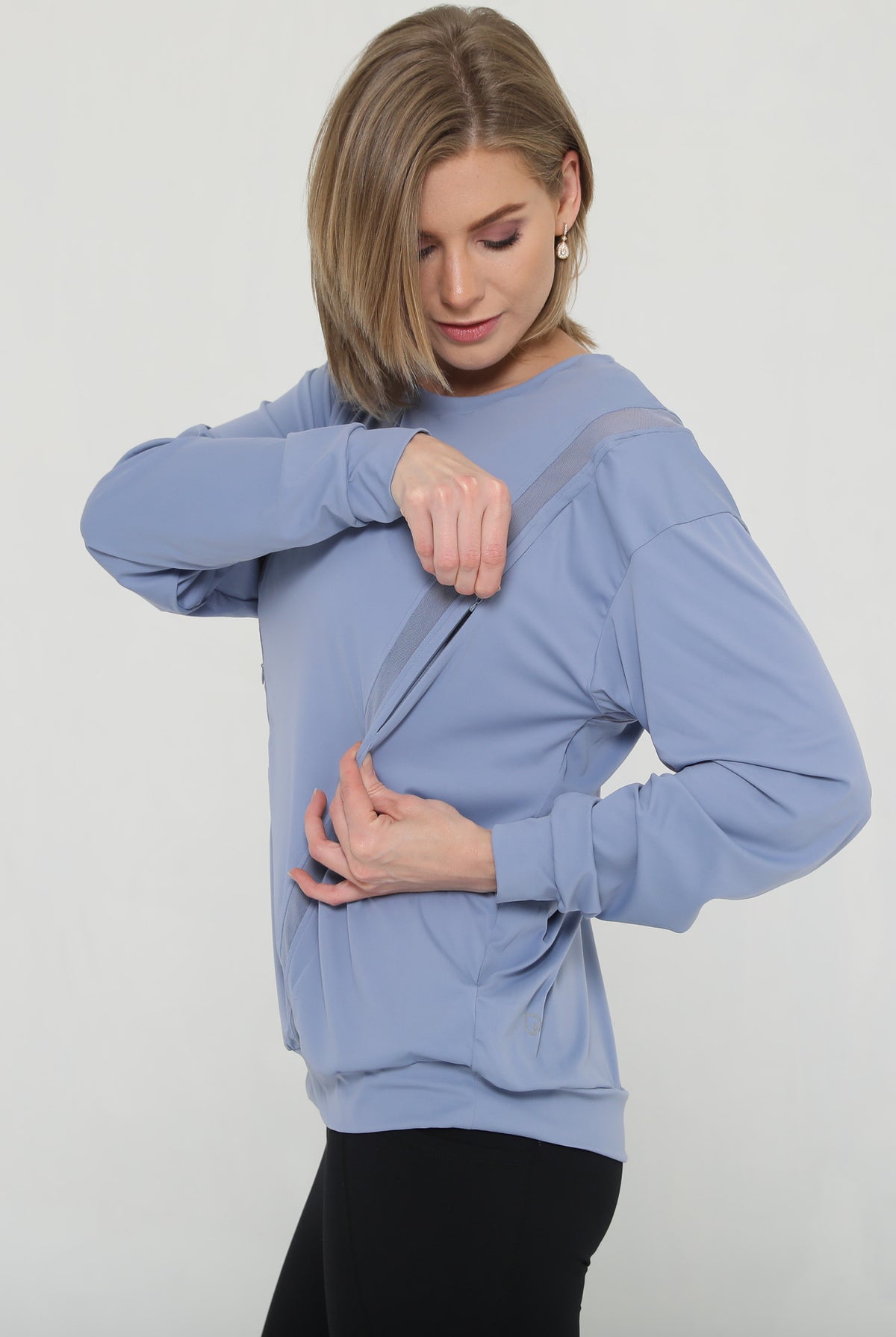 Stylish mesh nursing top long sleeve with zippers, sweat and milk