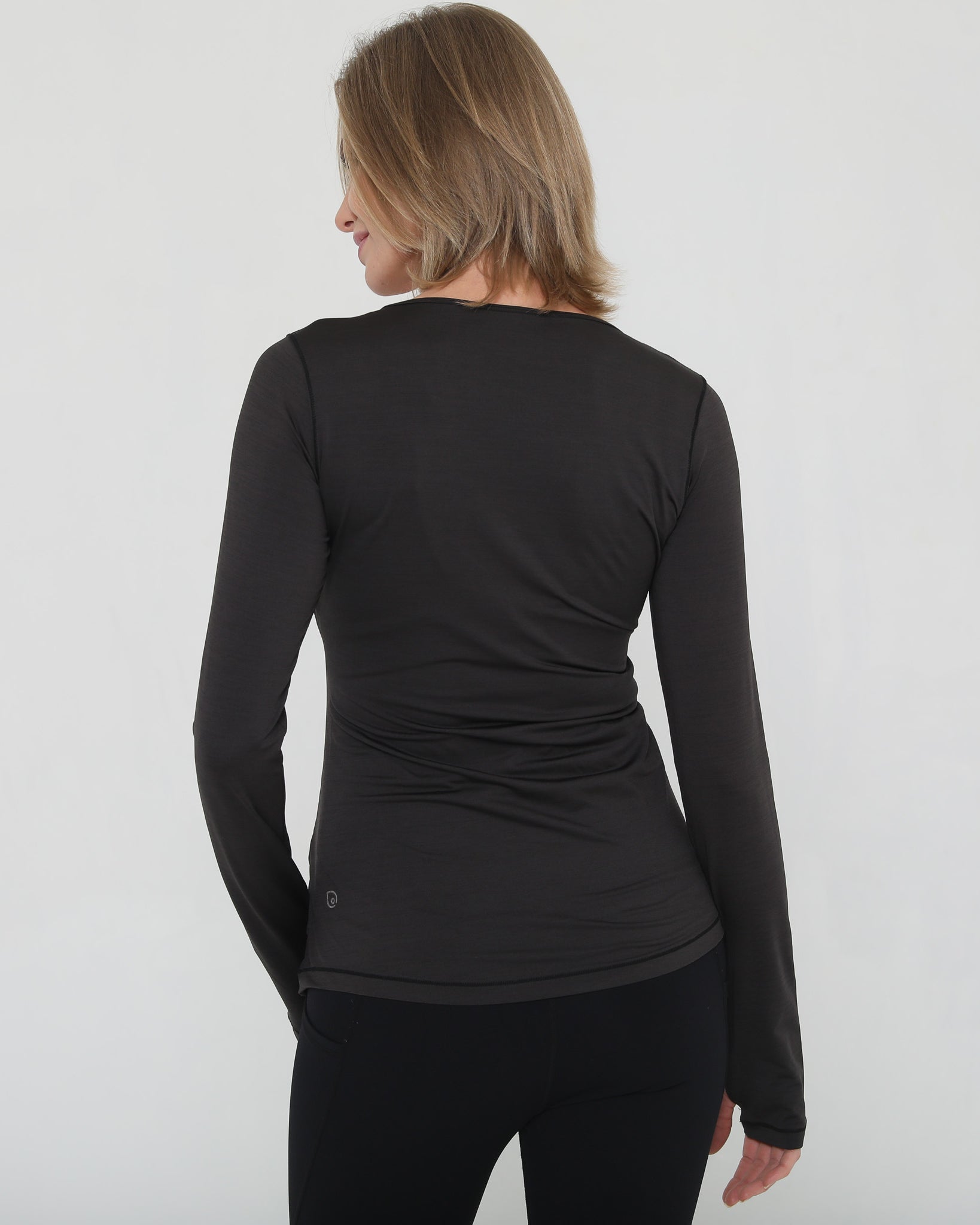 Crossover nursing and pregnancy top long sleeve, Sweat & Milk