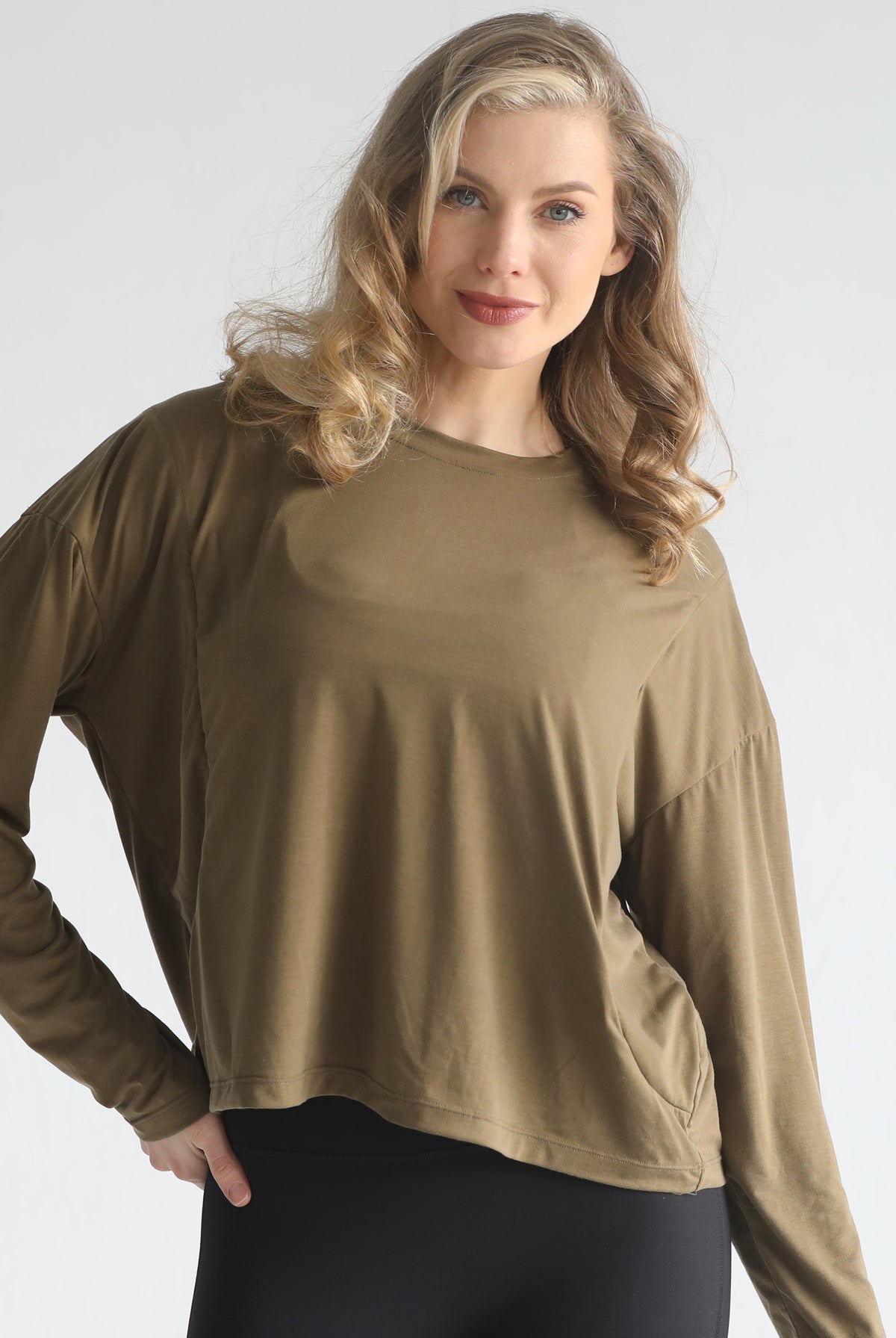 loose fit nursing long sleeve, sweat and milk