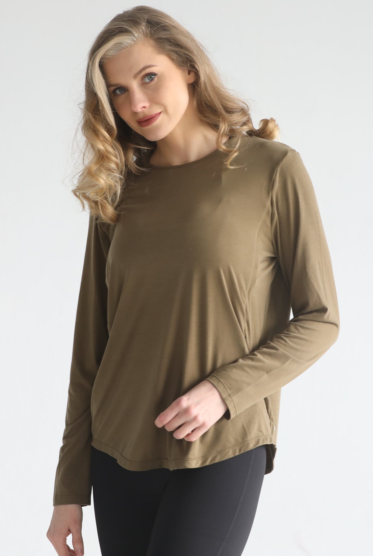 loose fit nursing long sleeve, sweat and milk