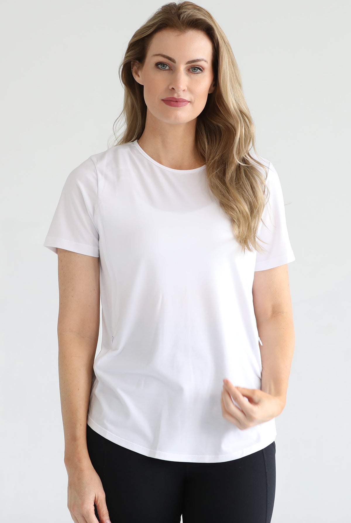 Harper nursing Tee with zippers, loose fit, sweat and milk