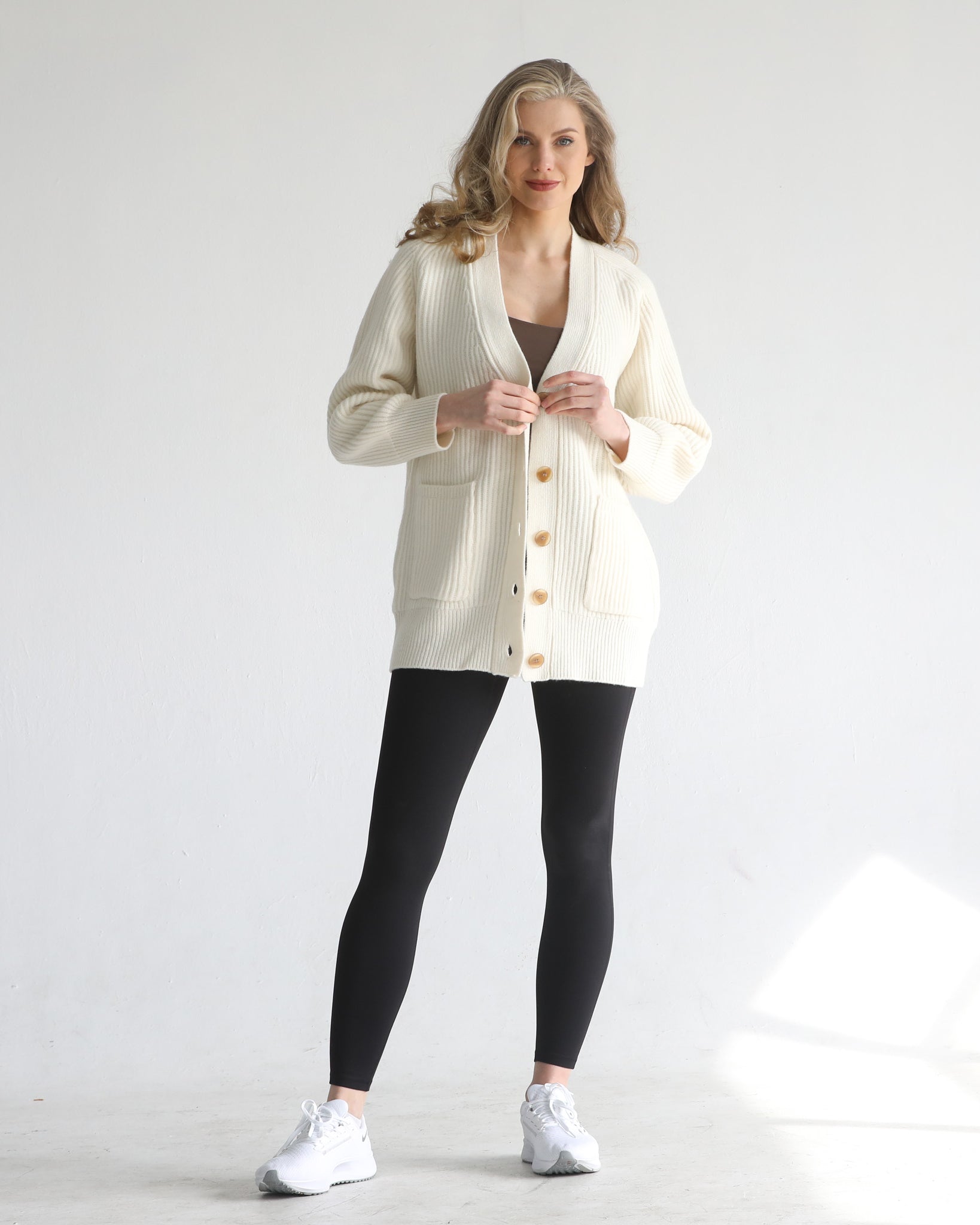 Wool oversized cardigan with pocket