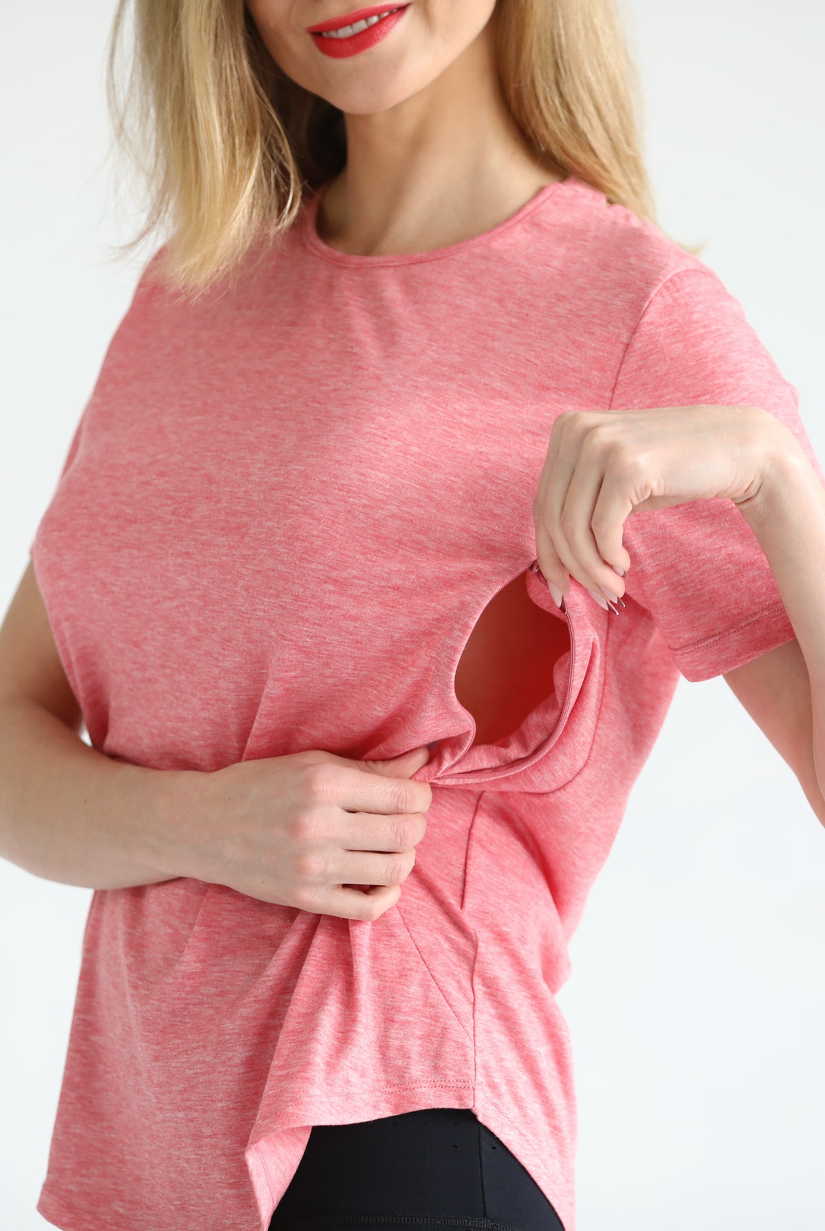 Harper nursing Tee with zippers, loose fit, sweat and milk
