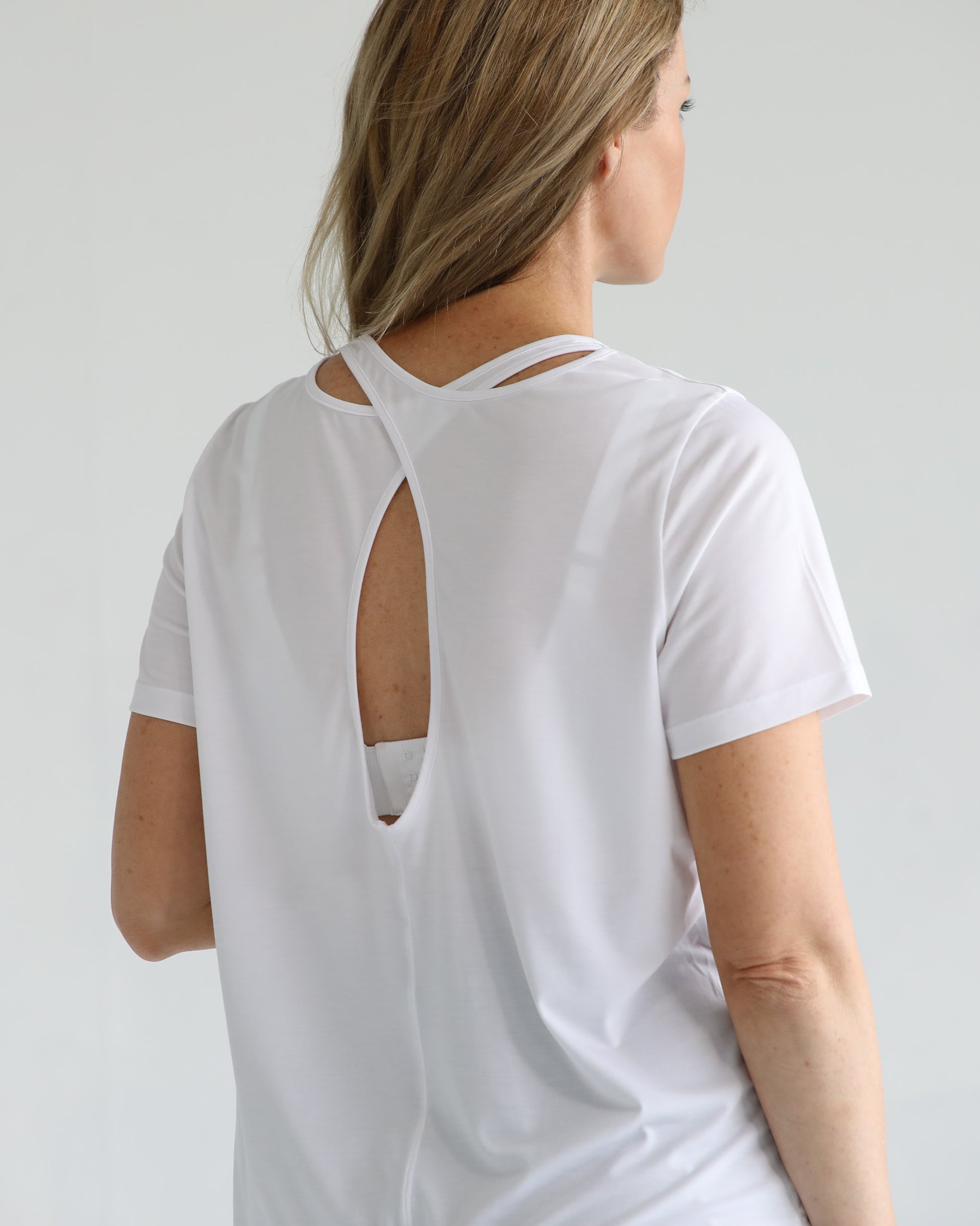Harper nursing Tee with zippers, loose fit, sweat and milk
