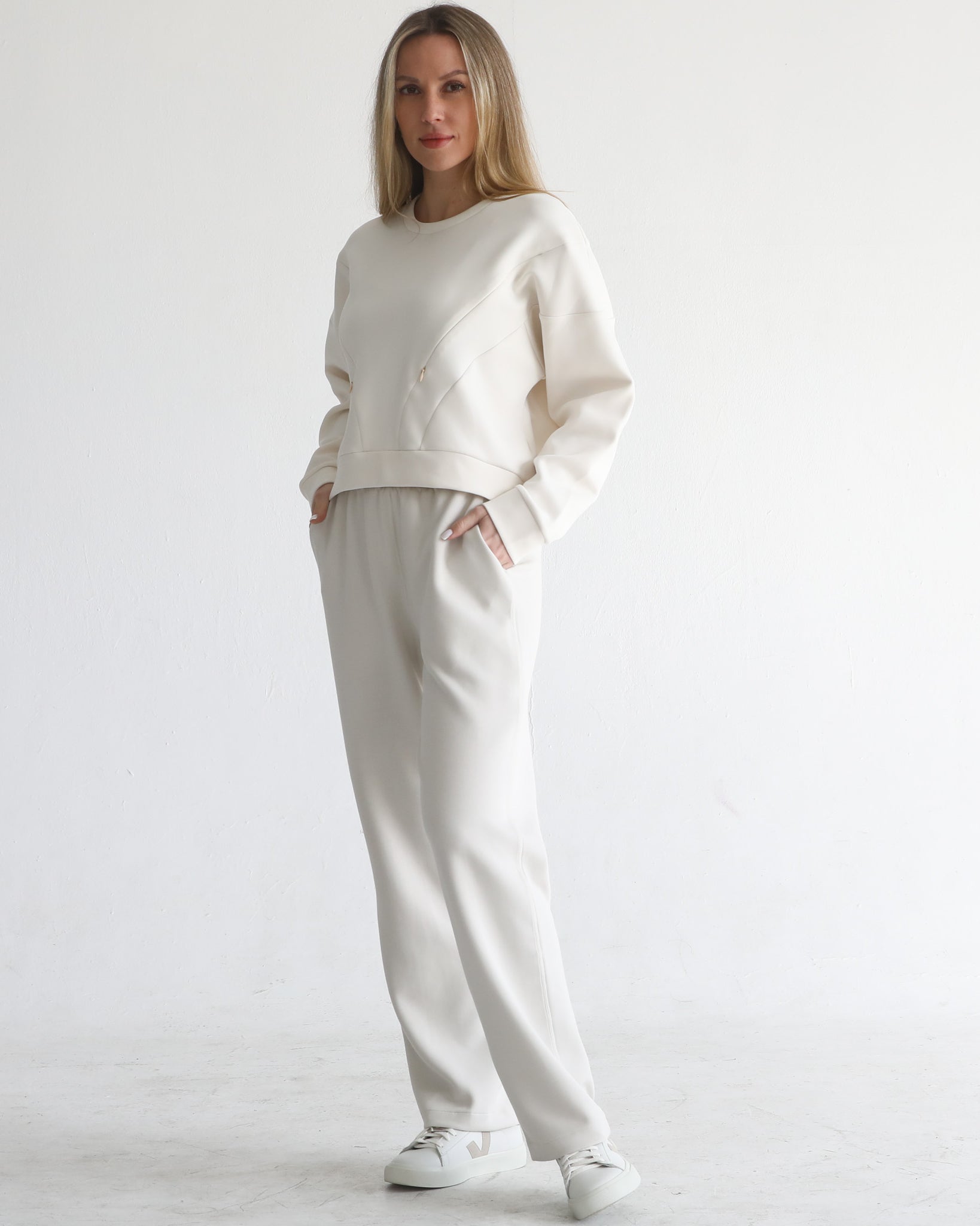 nursing sweatshirt, sweat and milk