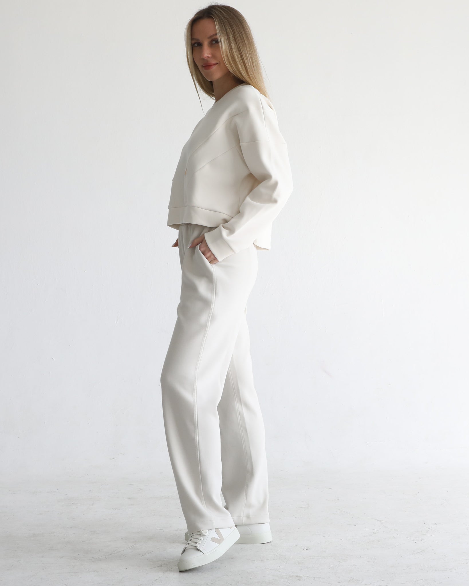 nursing sweatshirt, sweat and milk