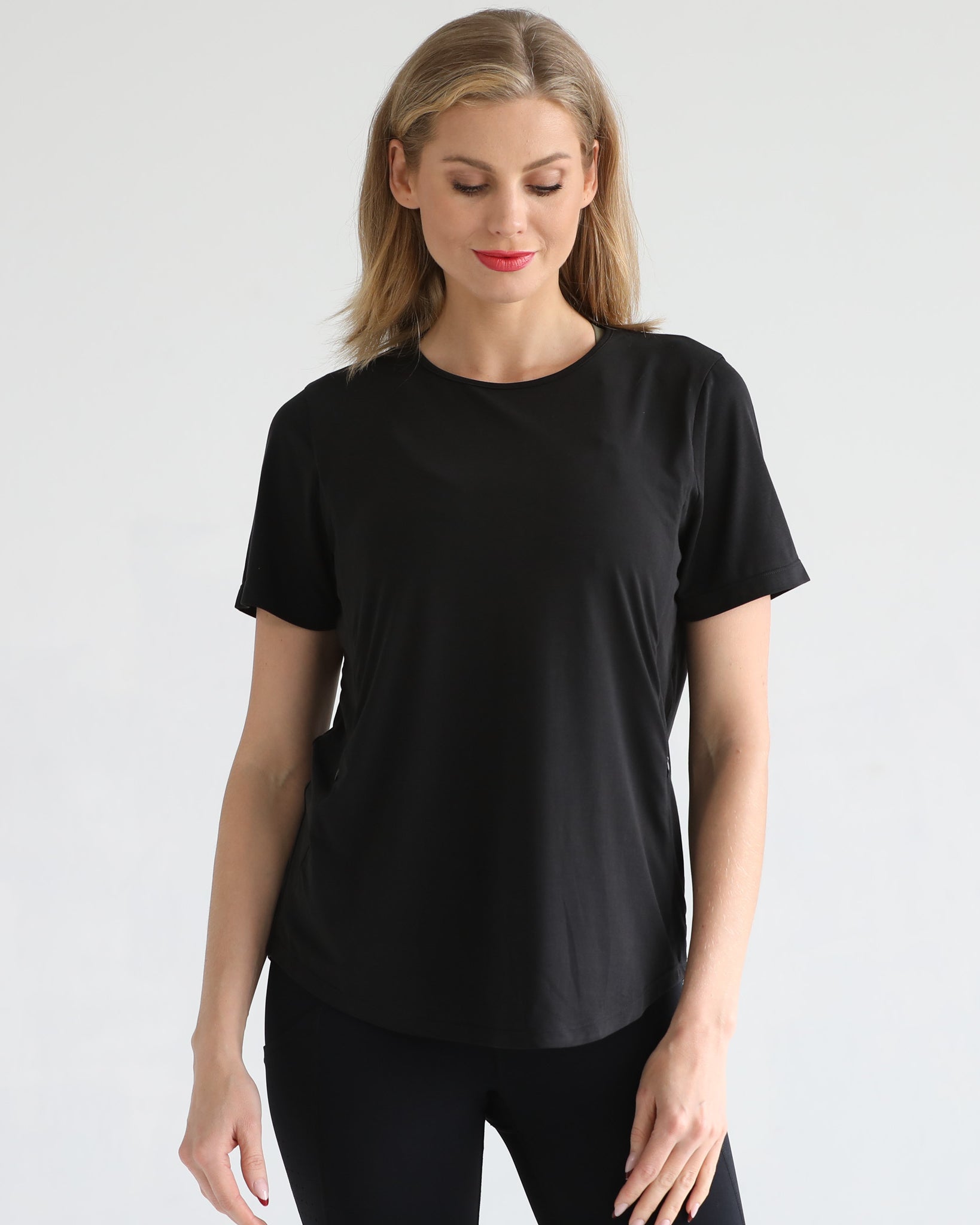Harper nursing Tee with zippers, loose fit, sweat and milk