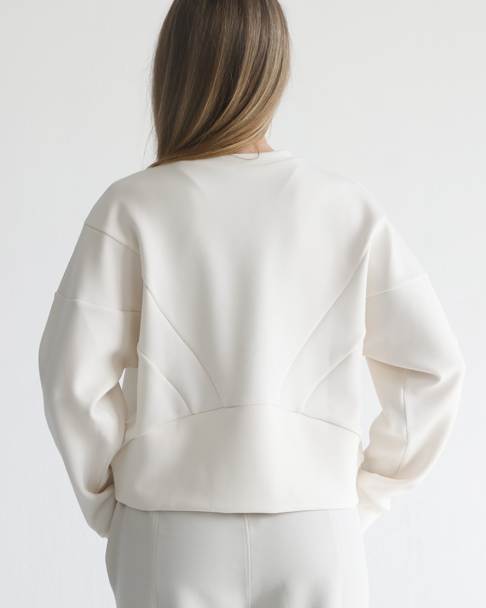 nursing sweatshirt, sweat and milk