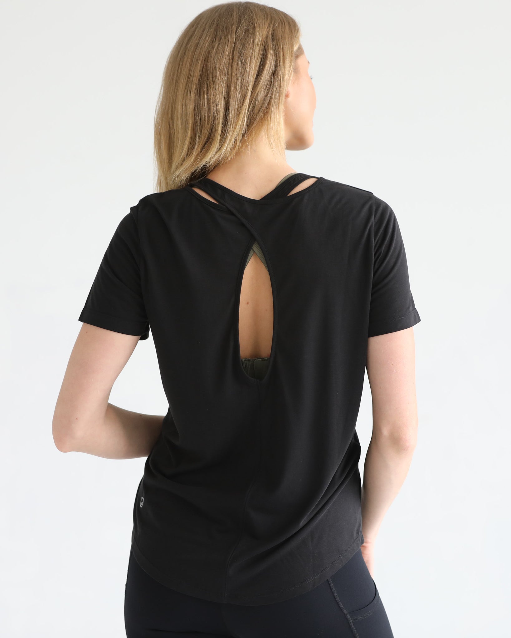 Harper nursing Tee with zippers, loose fit, sweat and milk
