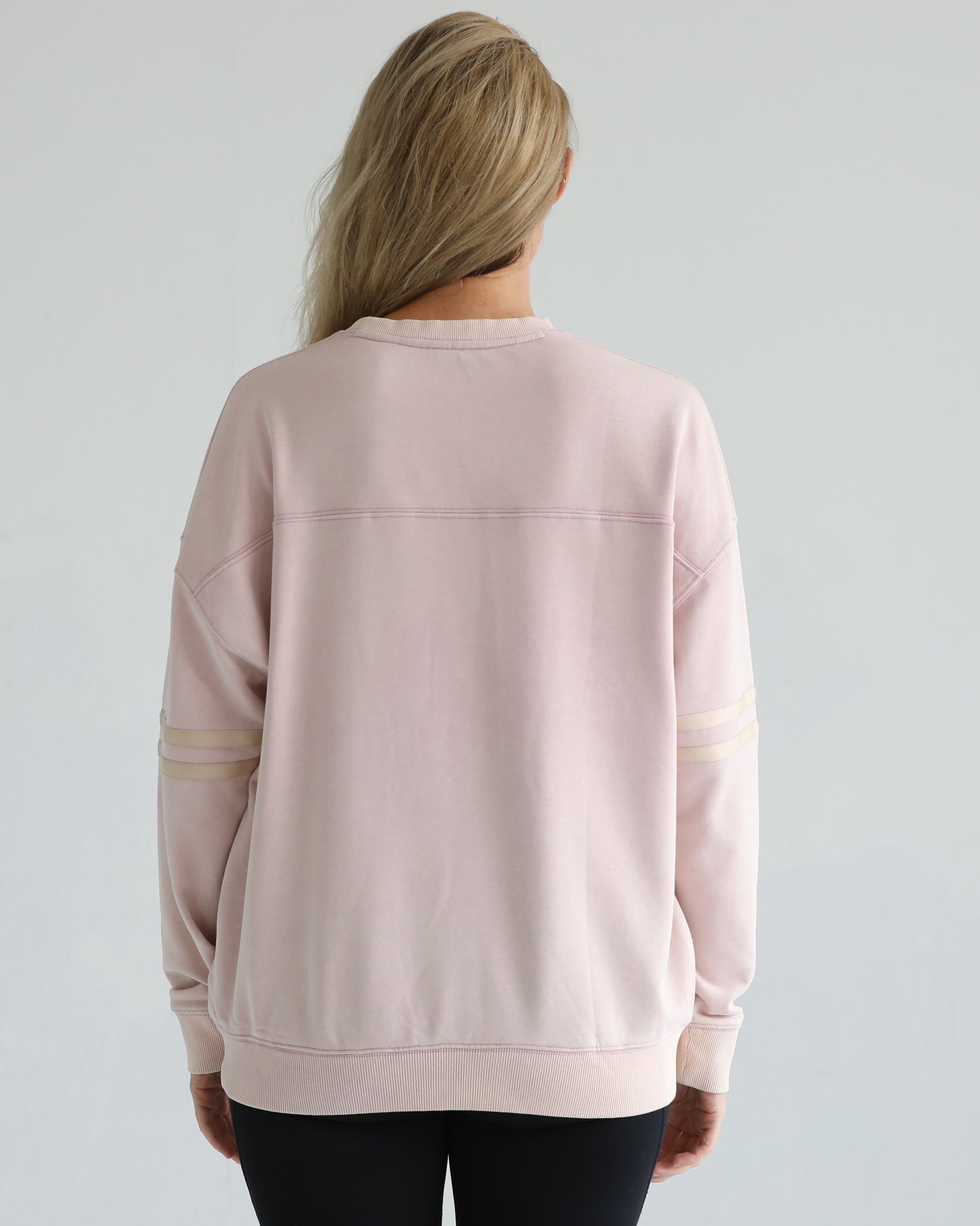 slouchy oversized nursing sweatshirt, sweat and milk