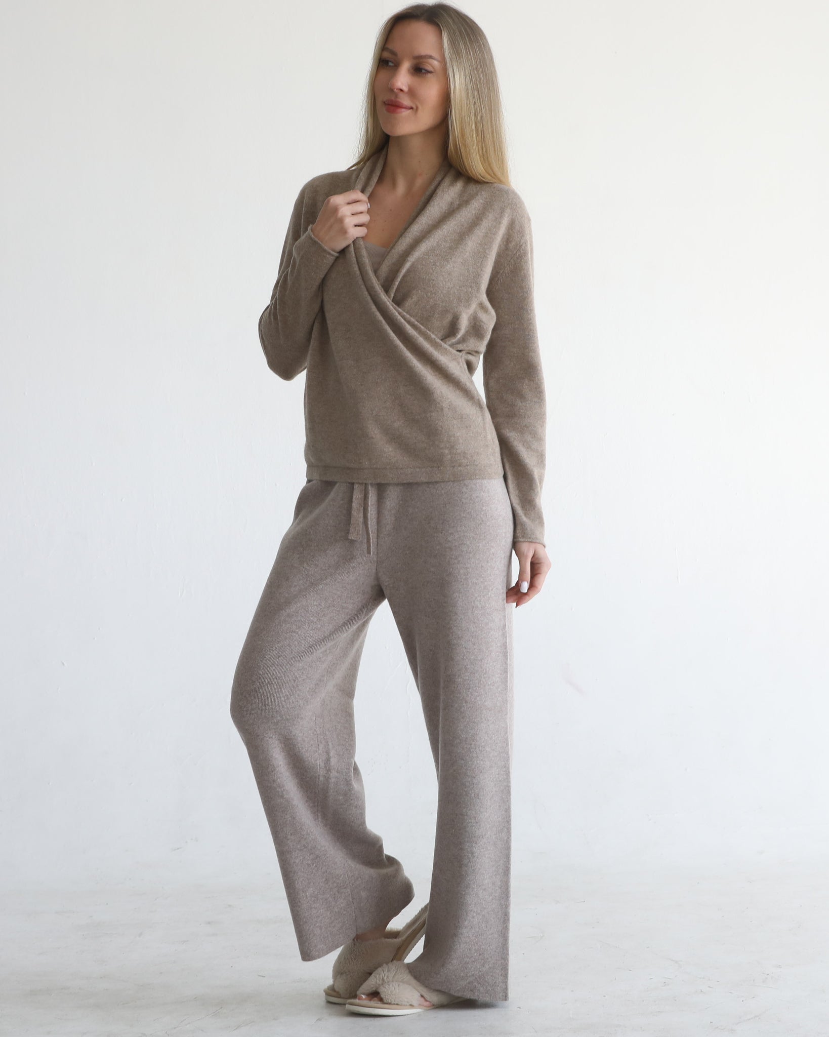 100% merino wool pants wide-leg