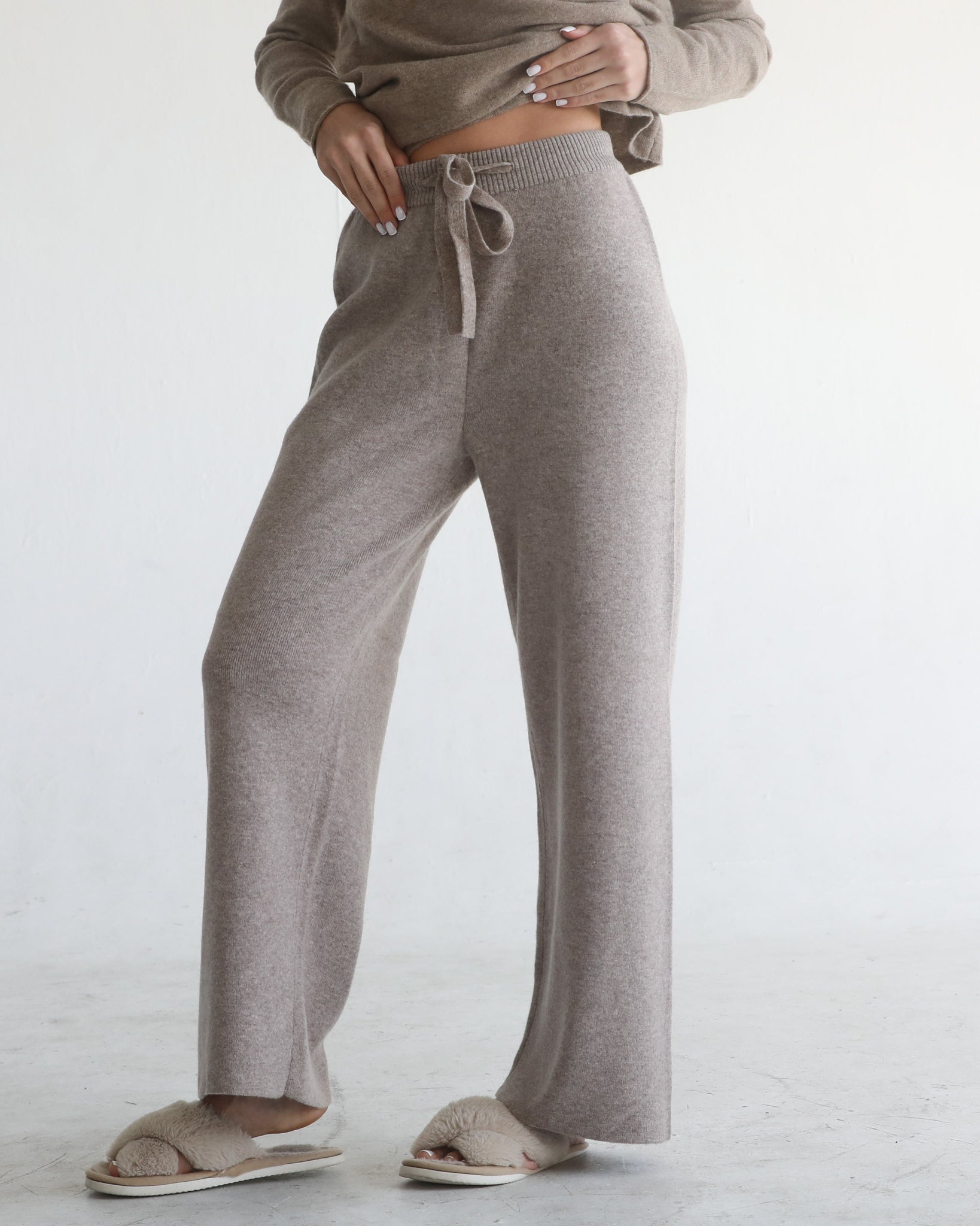 100% merino wool pants wide-leg