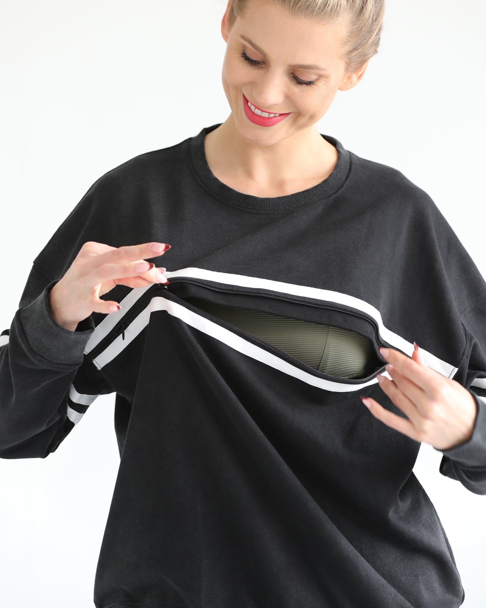 slouchy oversized nursing sweatshirt, sweat and milk