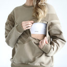 Oversized nursing sweatshirt with zippers, sweat and milk