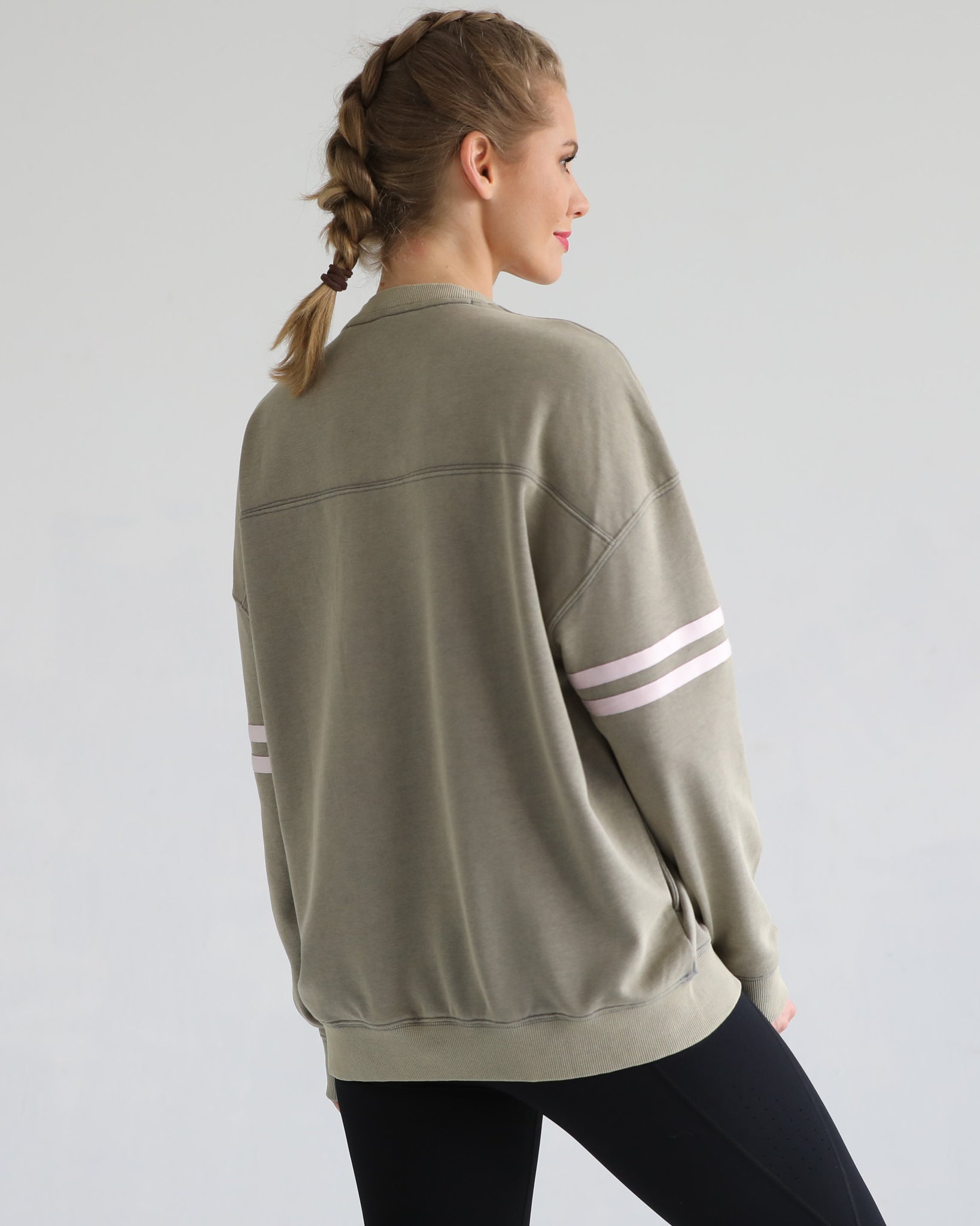 slouchy oversized nursing sweatshirt, sweat and milk