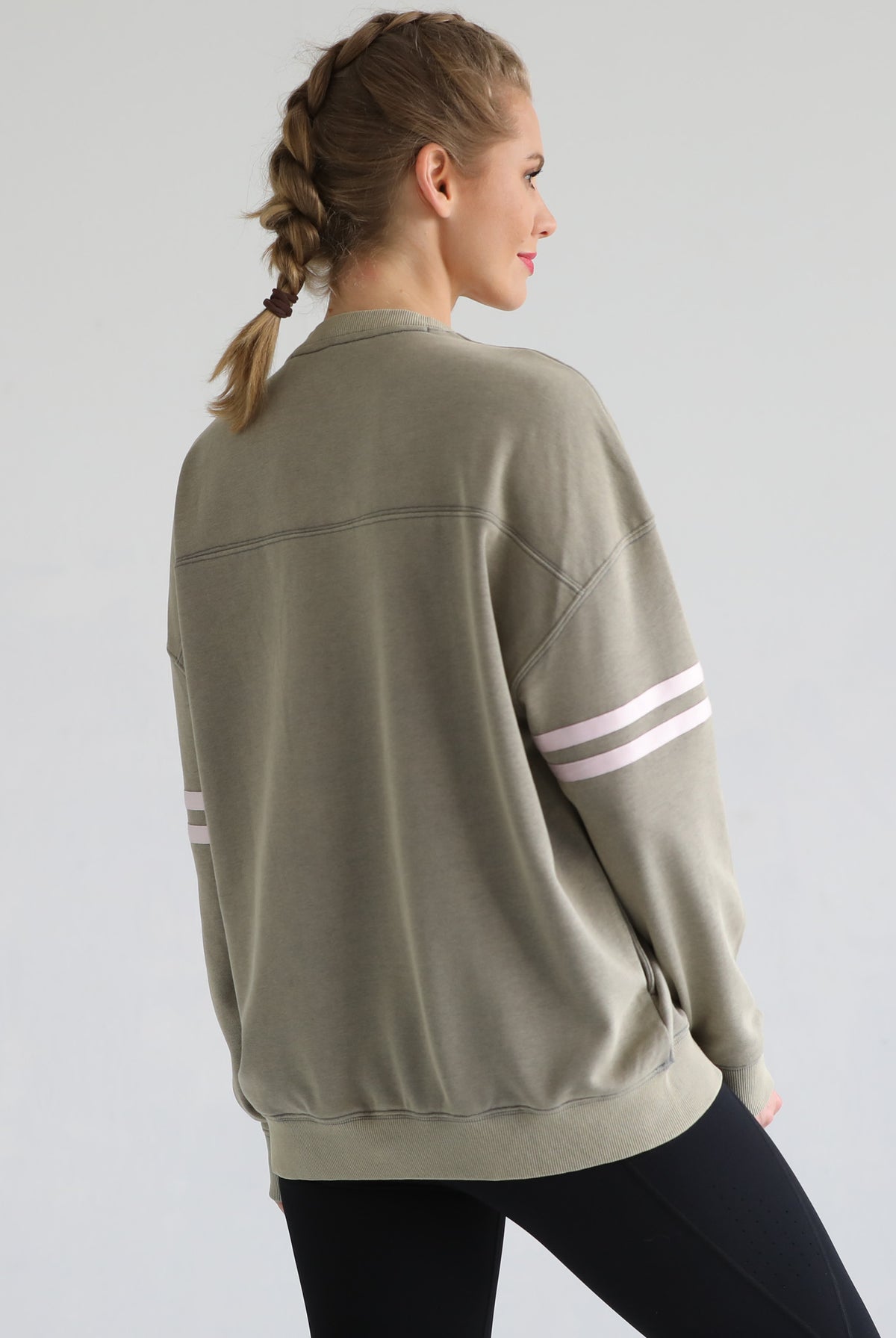 slouchy oversized nursing sweatshirt, sweat and milk