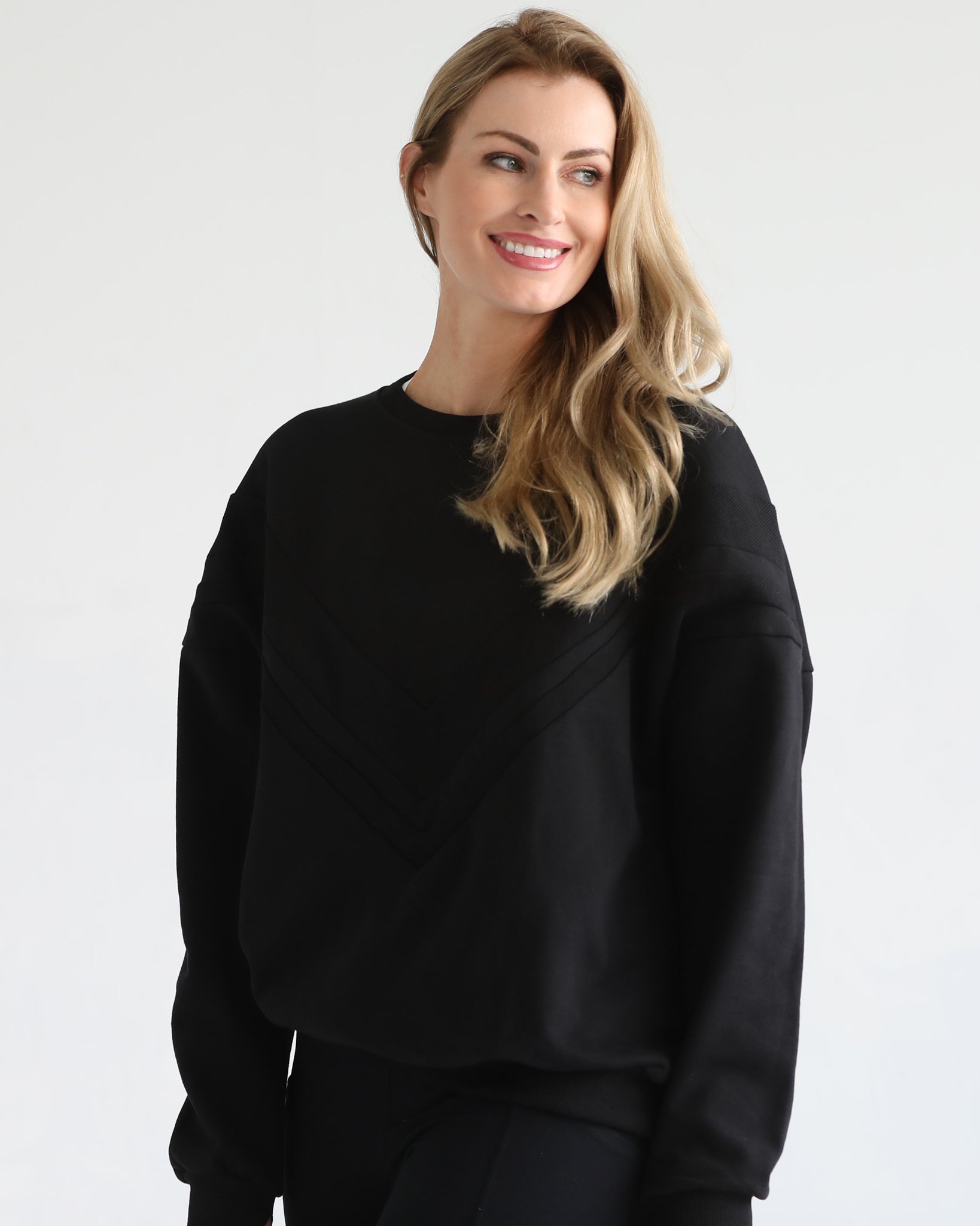 Oversized nursing pregnancy sweatshirt with zippers, sweat and milk