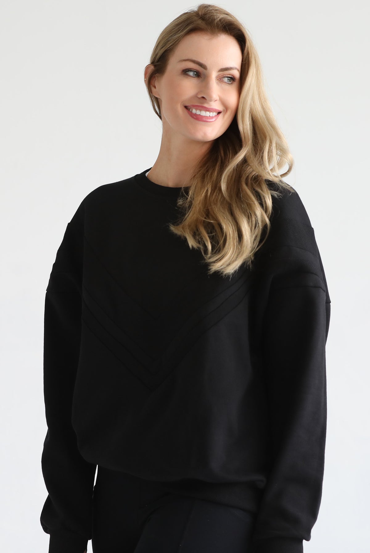 Oversized nursing pregnancy sweatshirt with zippers, sweat and milk