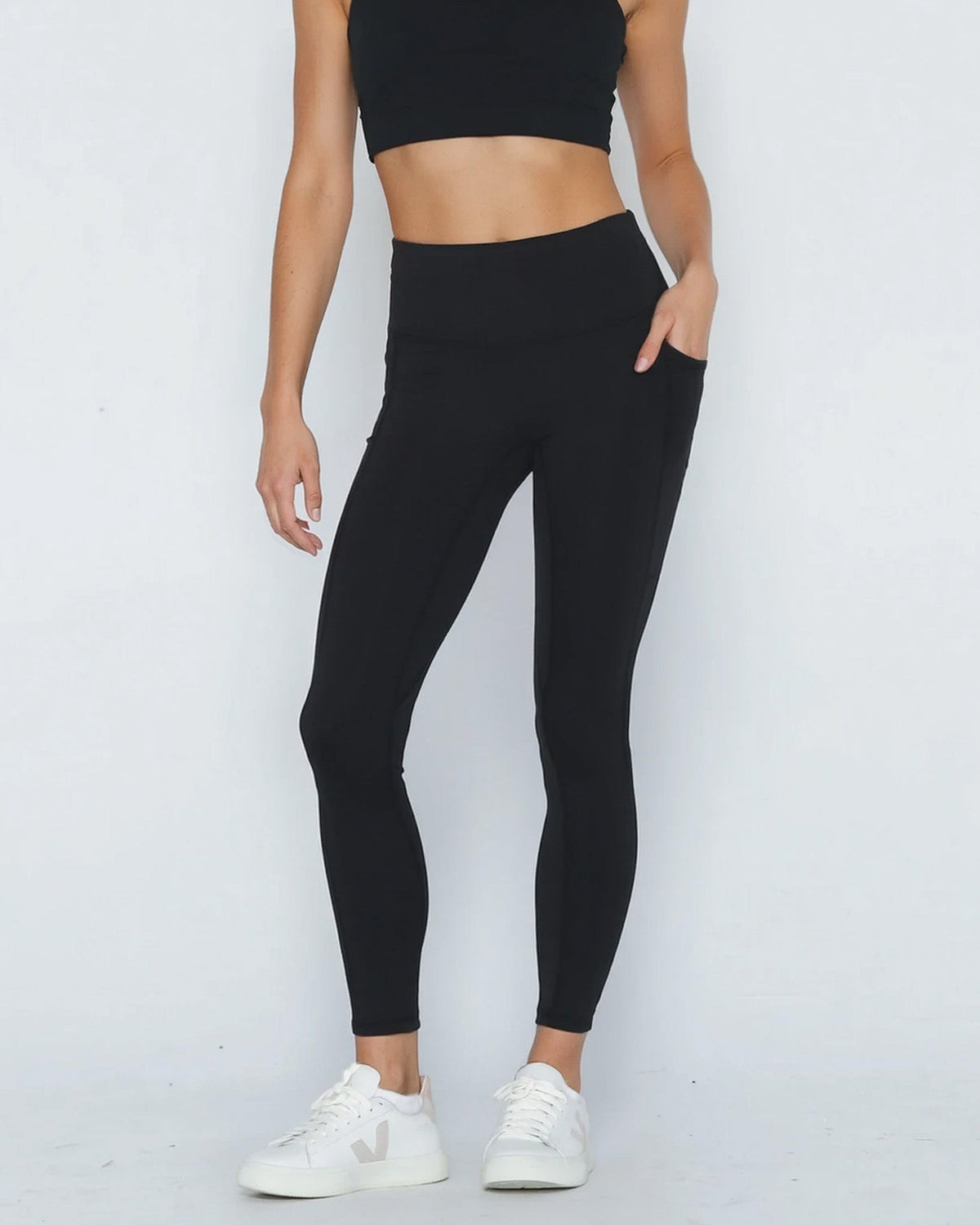 Daily Support pocket postpartum legging in Noir