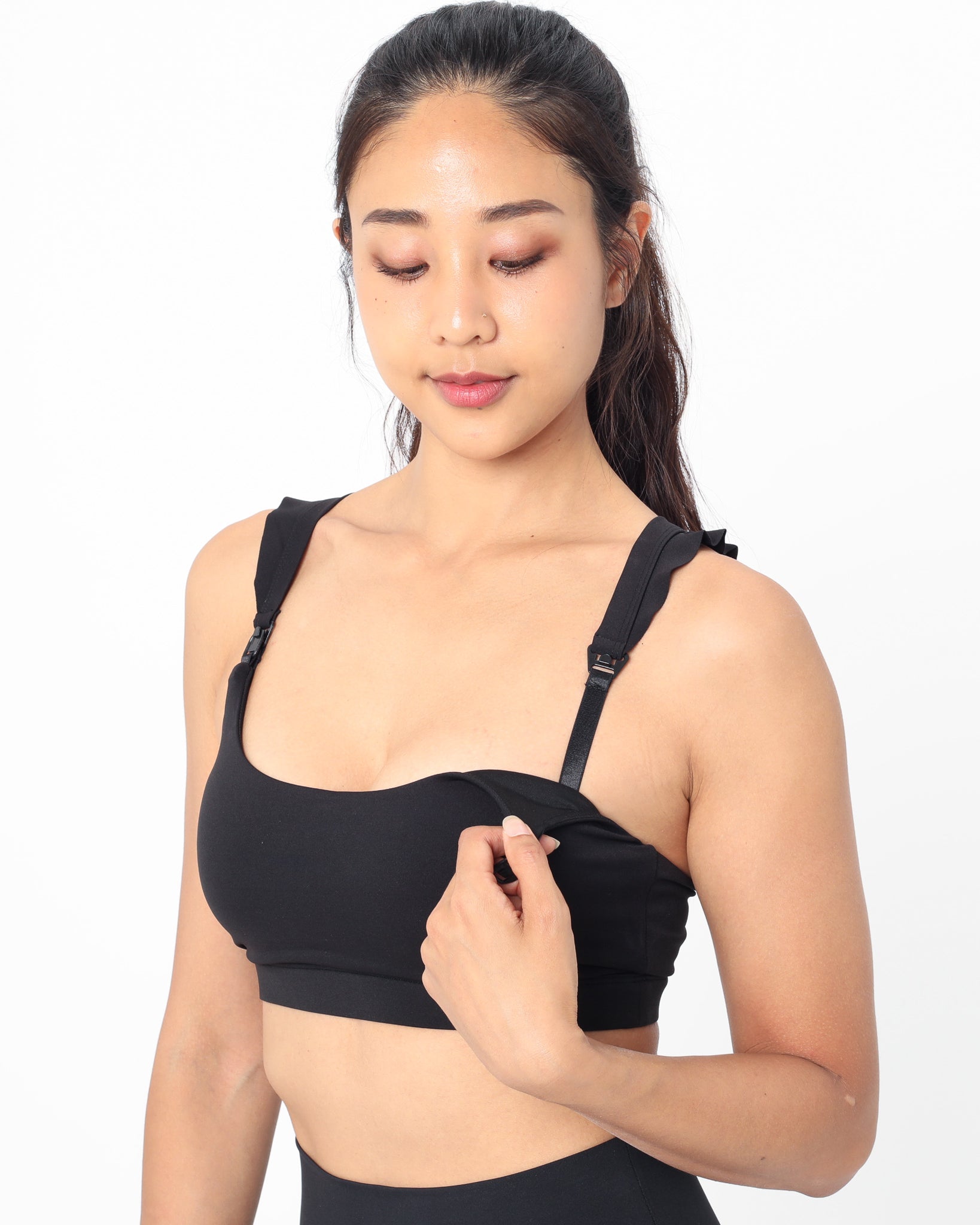Madison Nursing Sports Bra, Medium Impact, Supportive, largest chest, running, Black