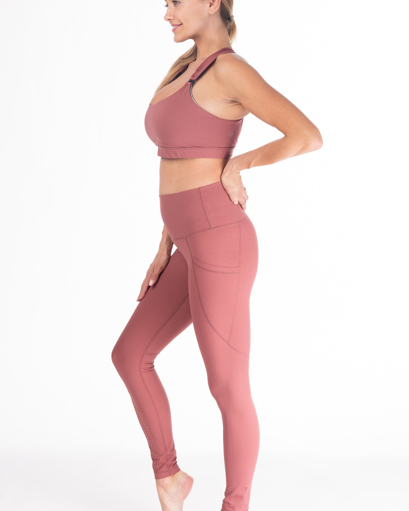 Postpartum Legging, mauve, pink, high waisted, tummy control, laser cut details on the front leg, pocket, full length, soft and stretchy