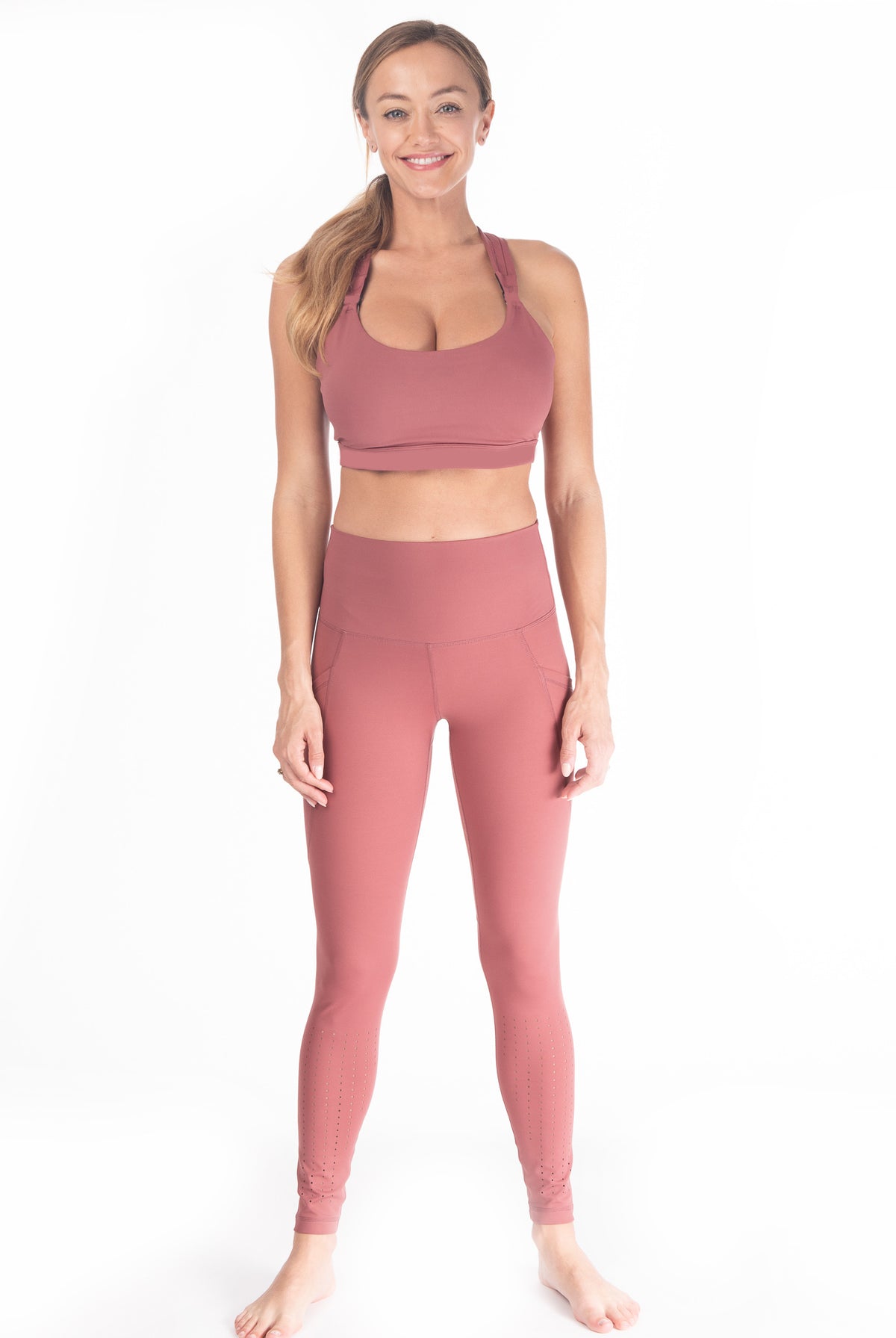 Postpartum Legging, mauve, pink, high waisted, tummy control, laser cut details on the front leg, pocket, full length, soft and stretchy