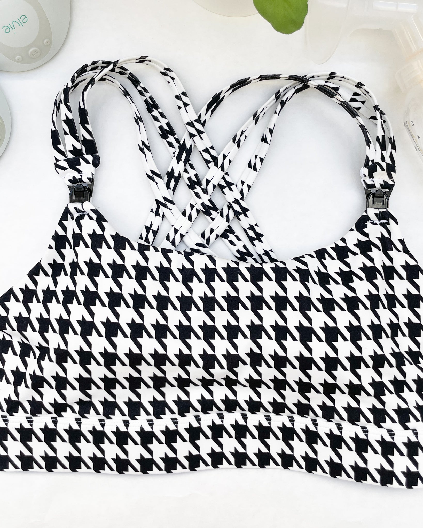 Chloe 4 running high impact nursing & pumping sports bra, large chest, big cups, sweat and milk