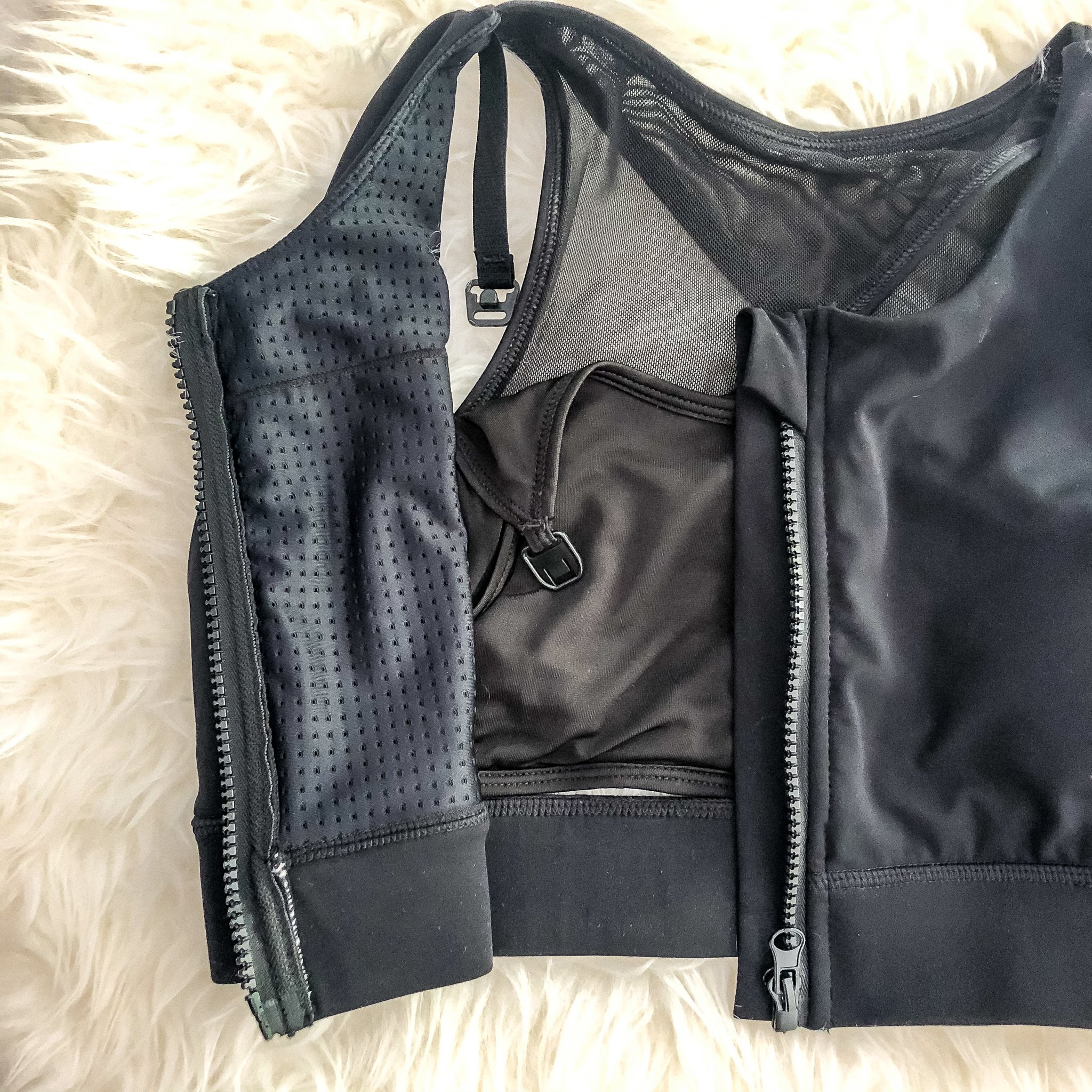 Capucine 2 nursing and hands free pumping nursing sports bra, high impact, high coverage - Sweat and Milk