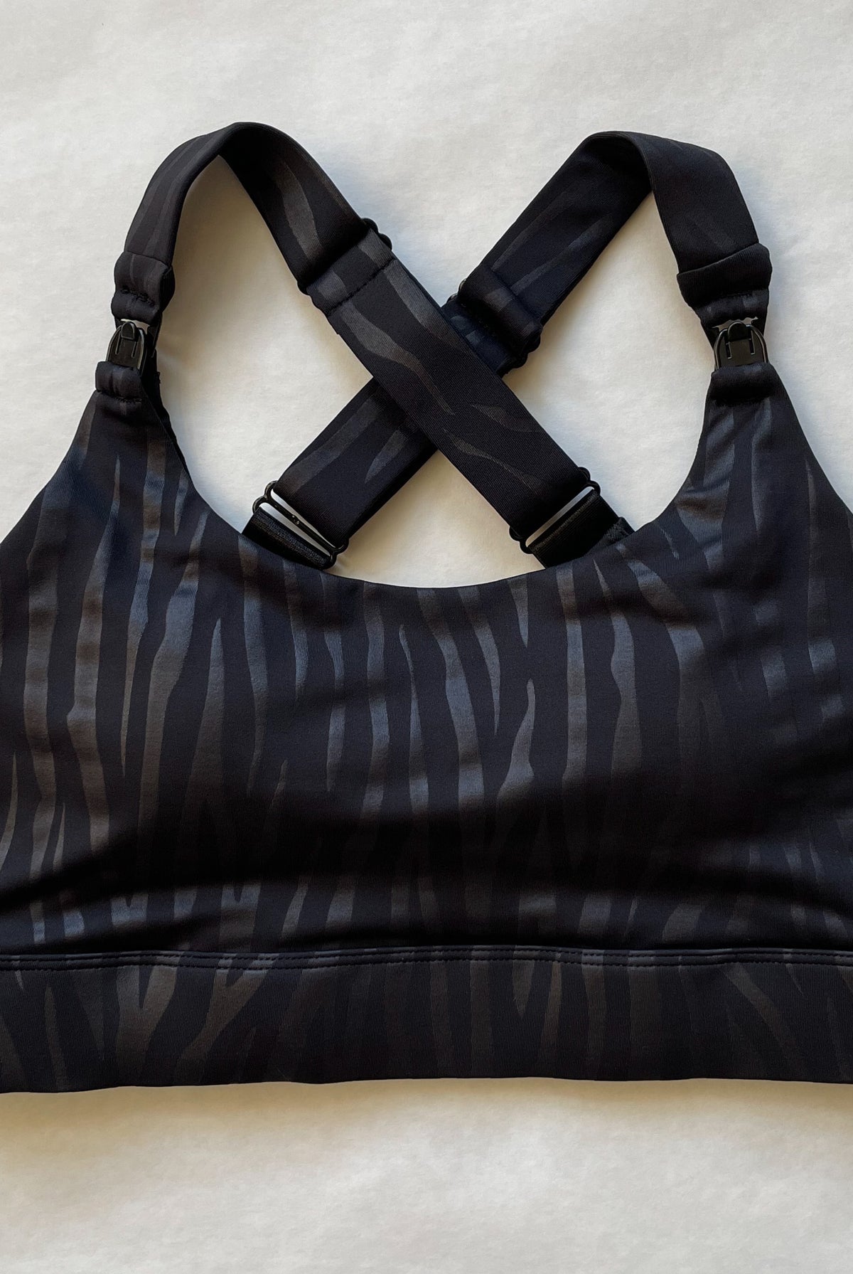 Venice 2 High Impact Nursing and pumping Sports Bra, clip down nursing bra, large cups, adjustable, tiger, Sweat and Milk