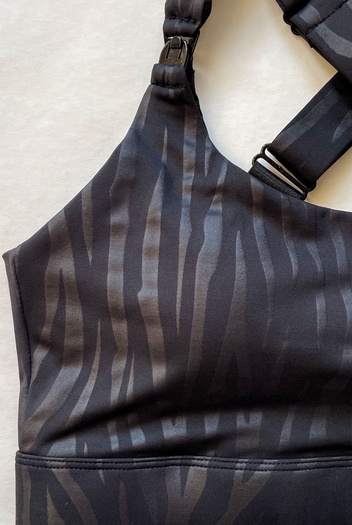 Venice 2 High Impact Nursing and pumping Sports Bra, clip down nursing bra, large cups, adjustable, tiger, Sweat and Milk