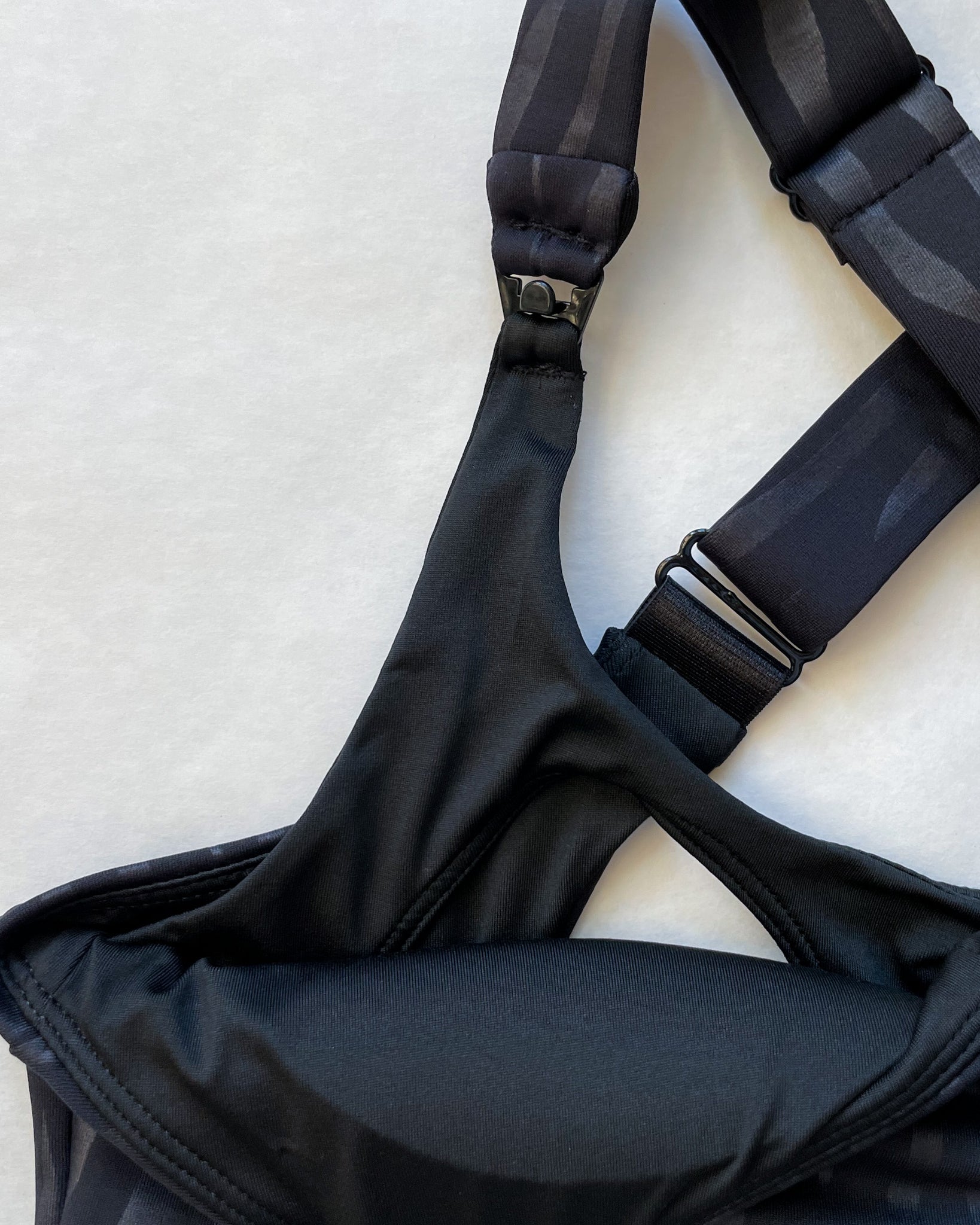 Venice 2 High Impact Nursing and pumping Sports Bra, clip down nursing bra, large cups, adjustable, tiger, Sweat and Milk