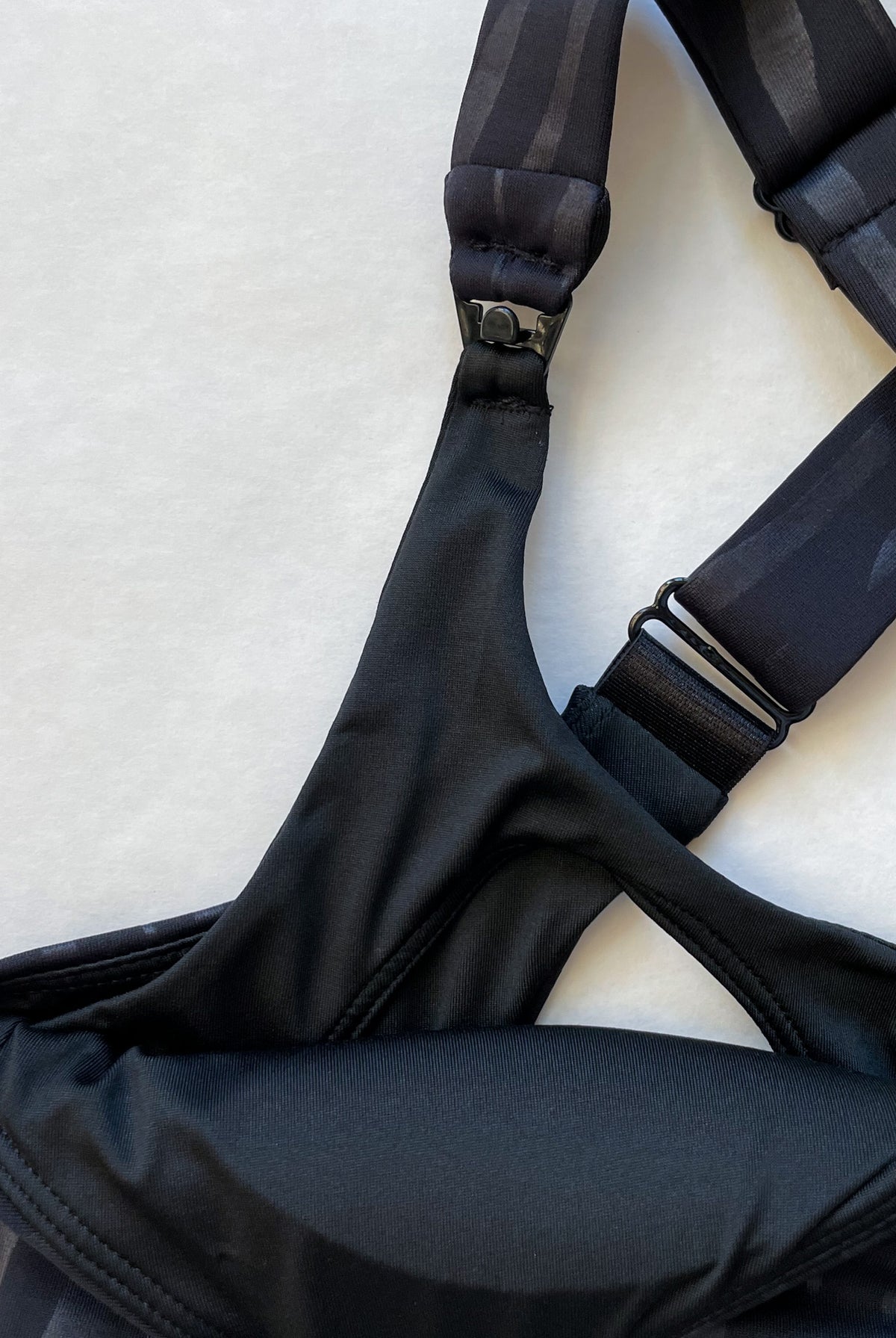 Venice 2 High Impact Nursing and pumping Sports Bra, clip down nursing bra, large cups, adjustable, tiger, Sweat and Milk