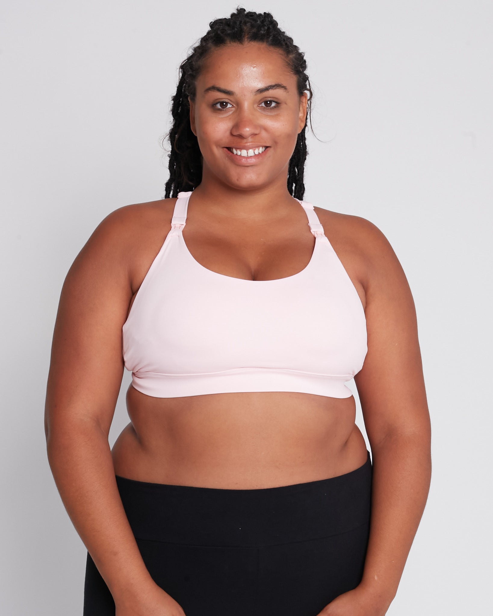 Océane 4 Nursing sports Bra, hands free pumping, blush, strappy back, adjustable, big chested, supportive