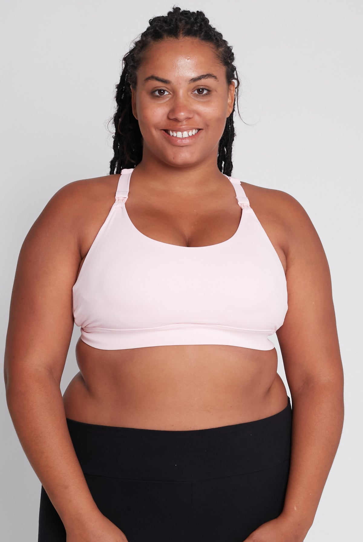 Océane 4 Nursing sports Bra, hands free pumping, blush, strappy back, adjustable, big chested, supportive