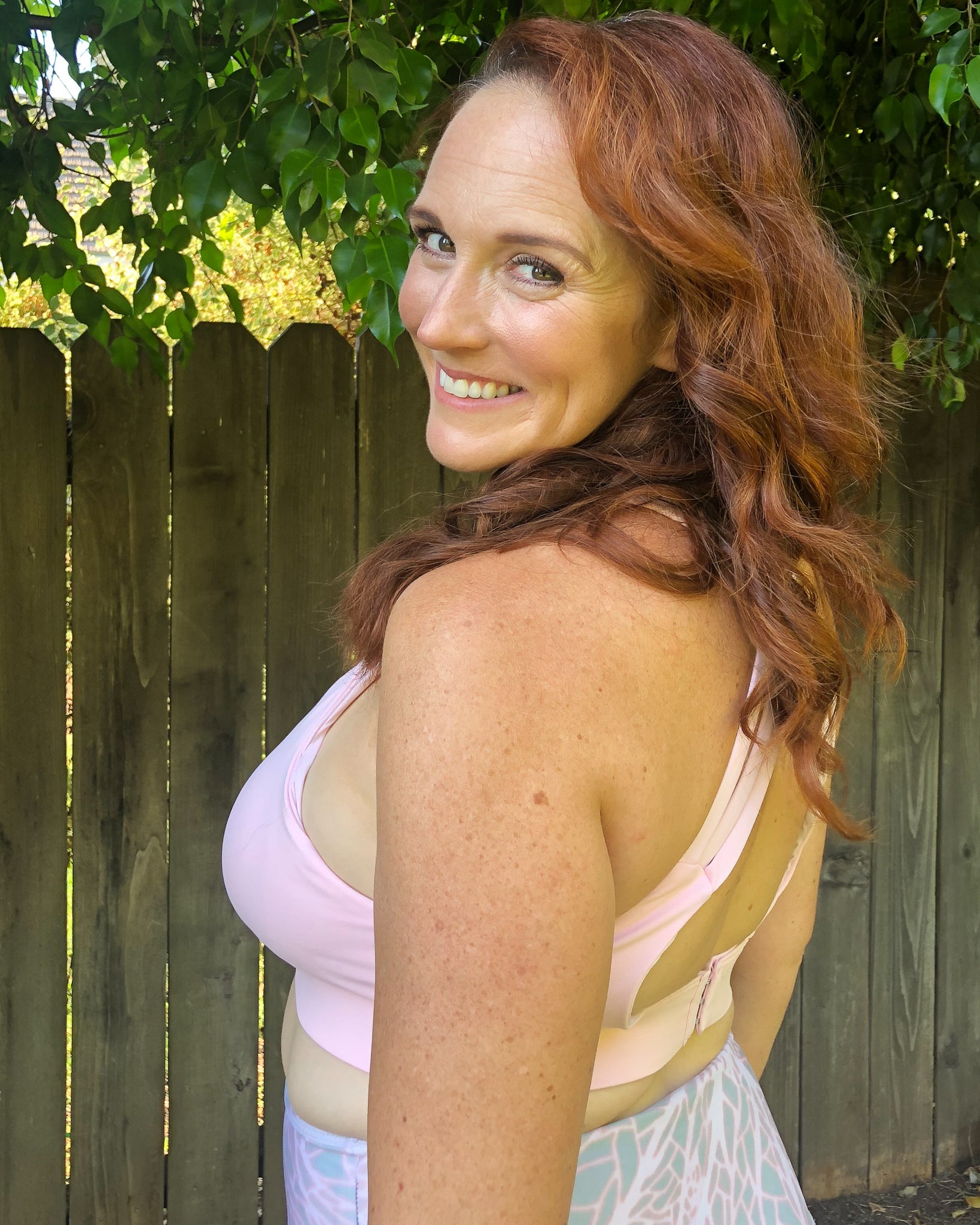 Chloe 3 Running Nursing Sports Bra, dusty pink, strappy back, supportive, stylish, mid high impact, mid high coverage